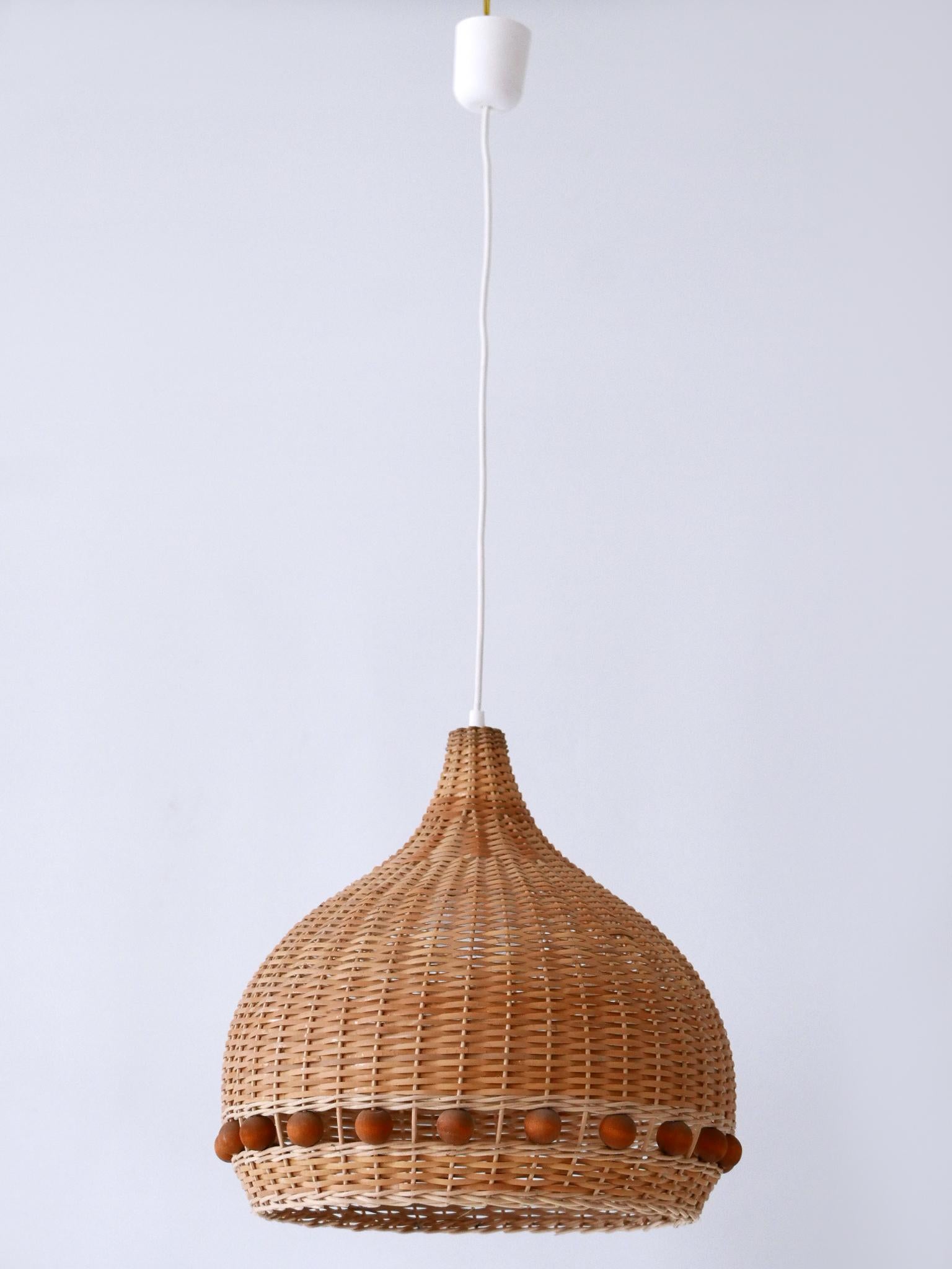 Mid-Century Modern Rattan Tulip Pendant Lamps or Hanging Lights Germany 1960s For Sale 7
