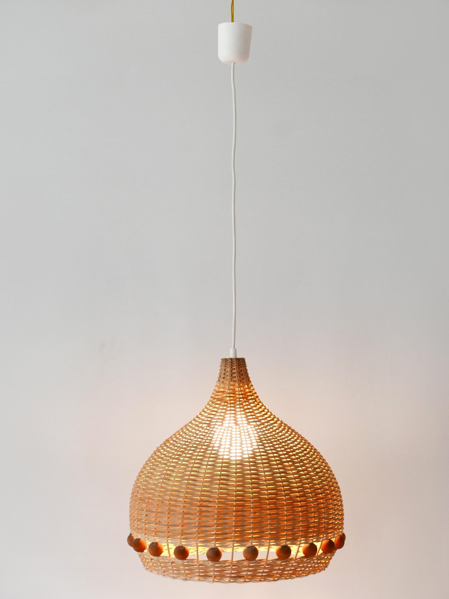 Mid-Century Modern Rattan Tulip Pendant Lamps or Hanging Lights Germany 1960s For Sale 9