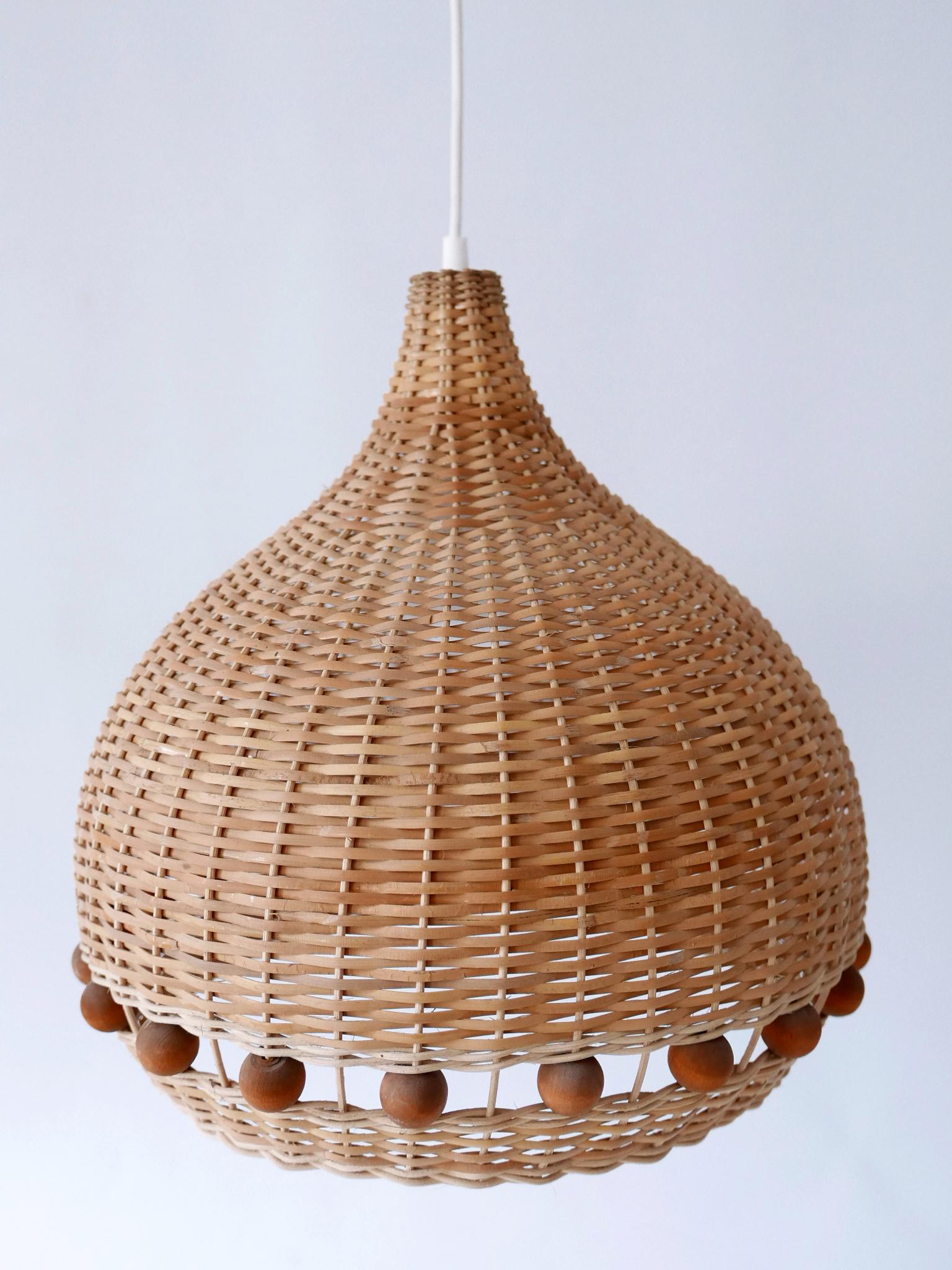 Mid-Century Modern Rattan Tulip Pendant Lamps or Hanging Lights Germany 1960s For Sale 3