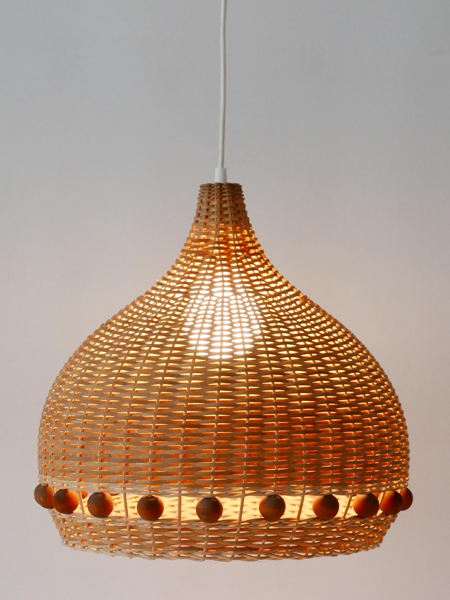 Mid-Century Modern Rattan Tulip Pendant Lamps or Hanging Lights Germany 1960s For Sale 4