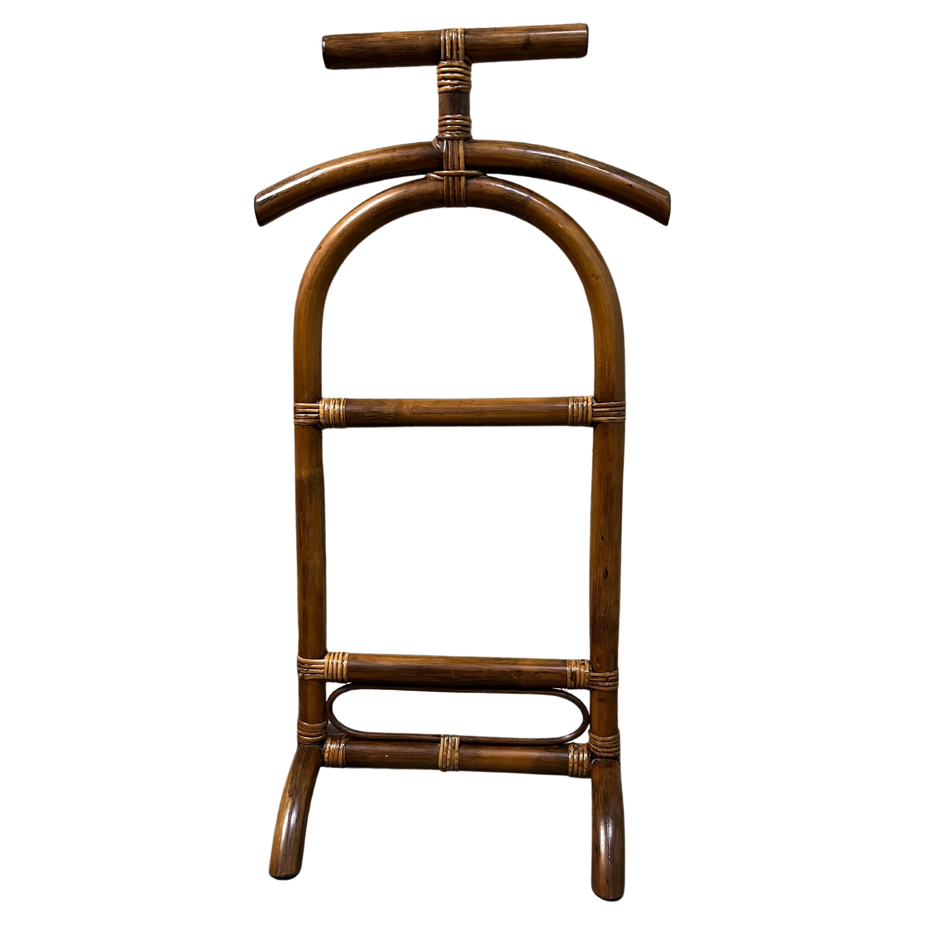 Mid Century Modern Rattan Valet Stand. Circa 1960s For Sale