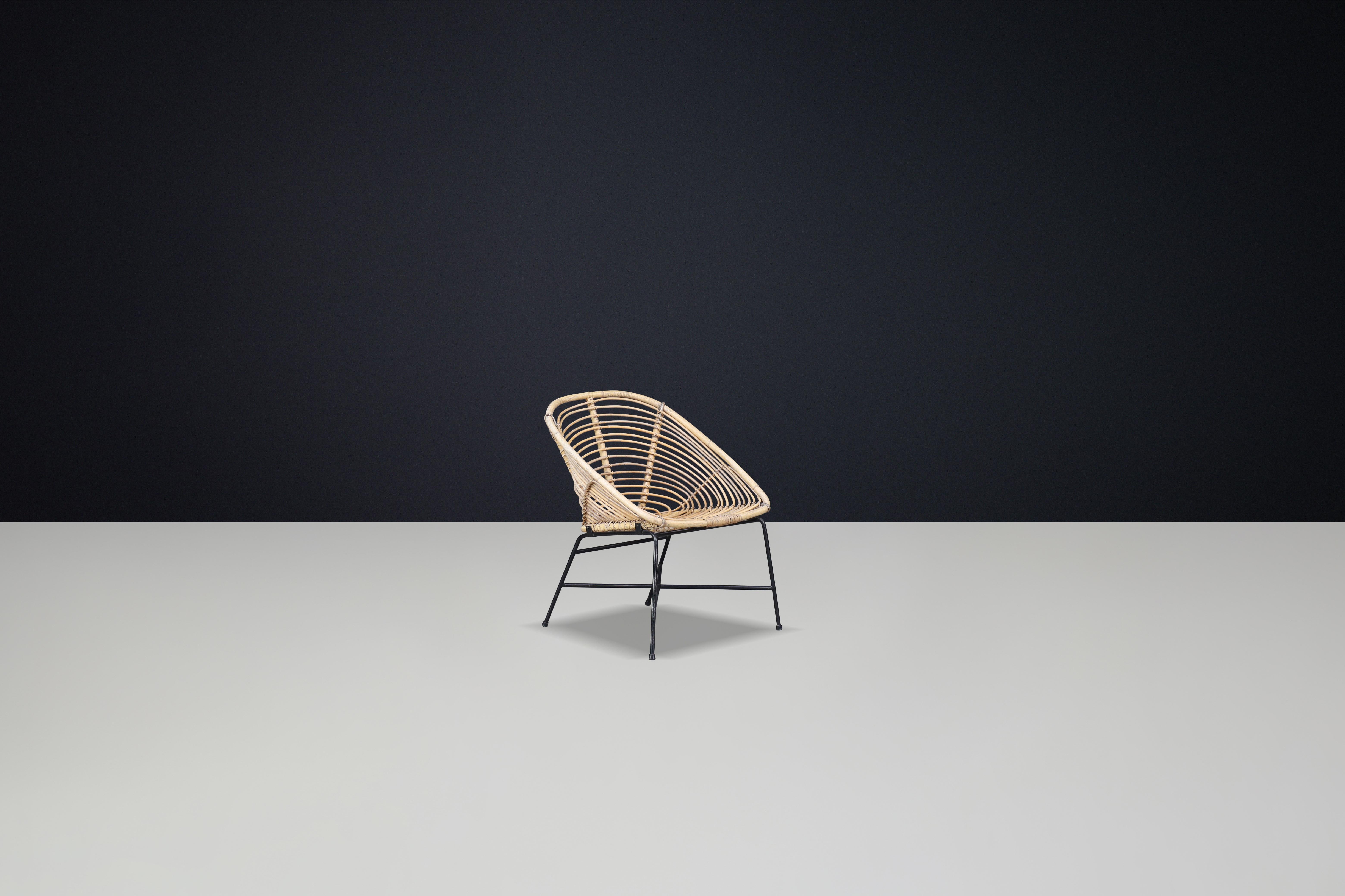Moderner Rattan-, Korb- und Metallstuhl aus der Jahrhundertmitte, Italien, 1960er Jahre im Angebot 3
