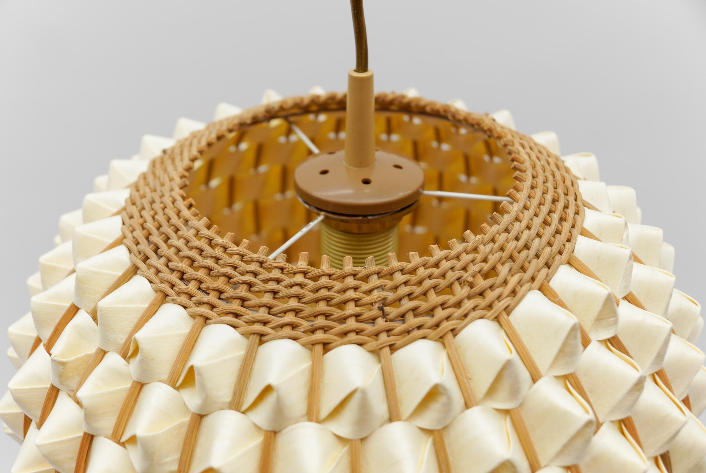 Mid-Century Modern-Pendelleuchte aus Rattan und Korbweide, 1960er Jahre, Italien im Angebot 6