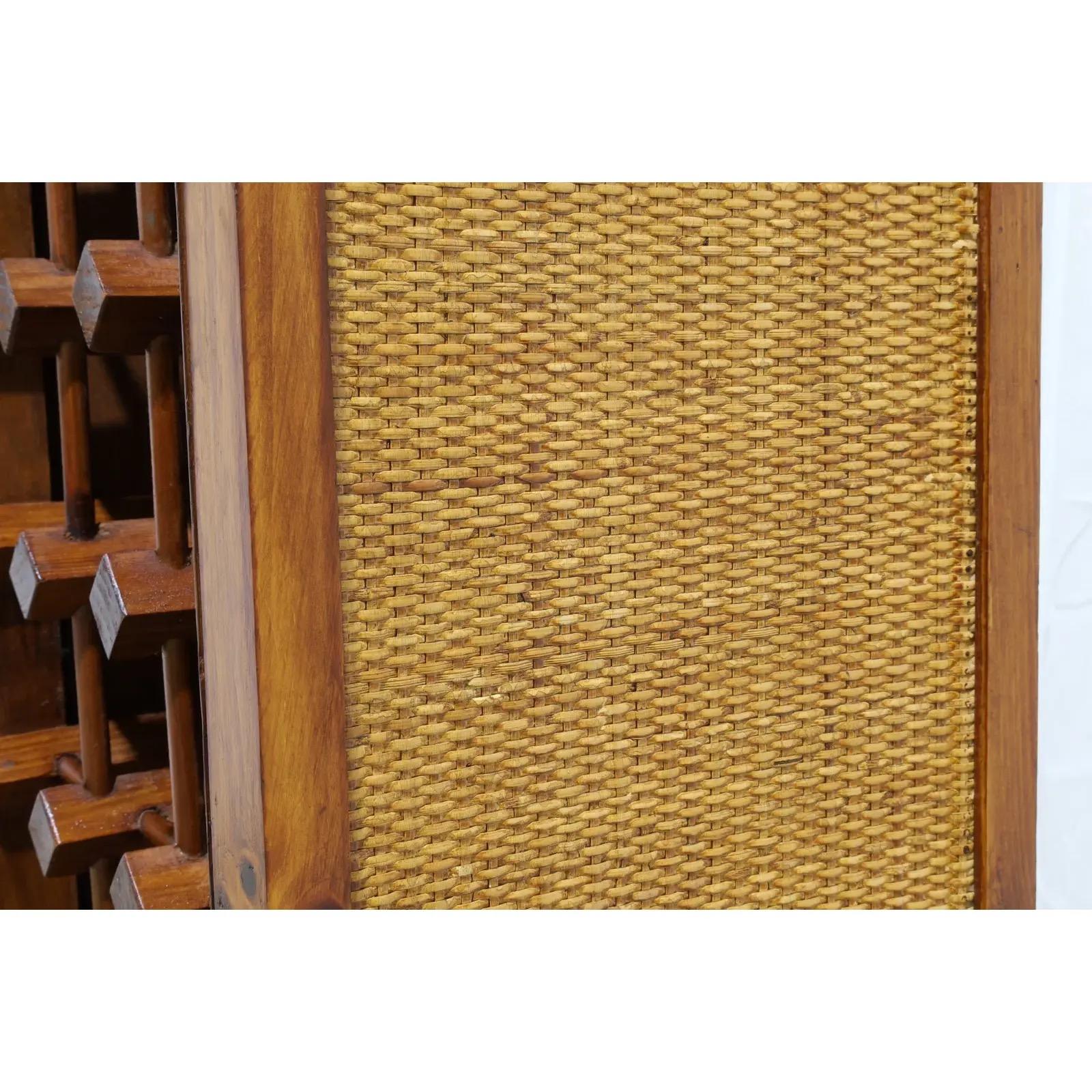 Mid-Century Modern Rattan Wine Rack For Sale 4