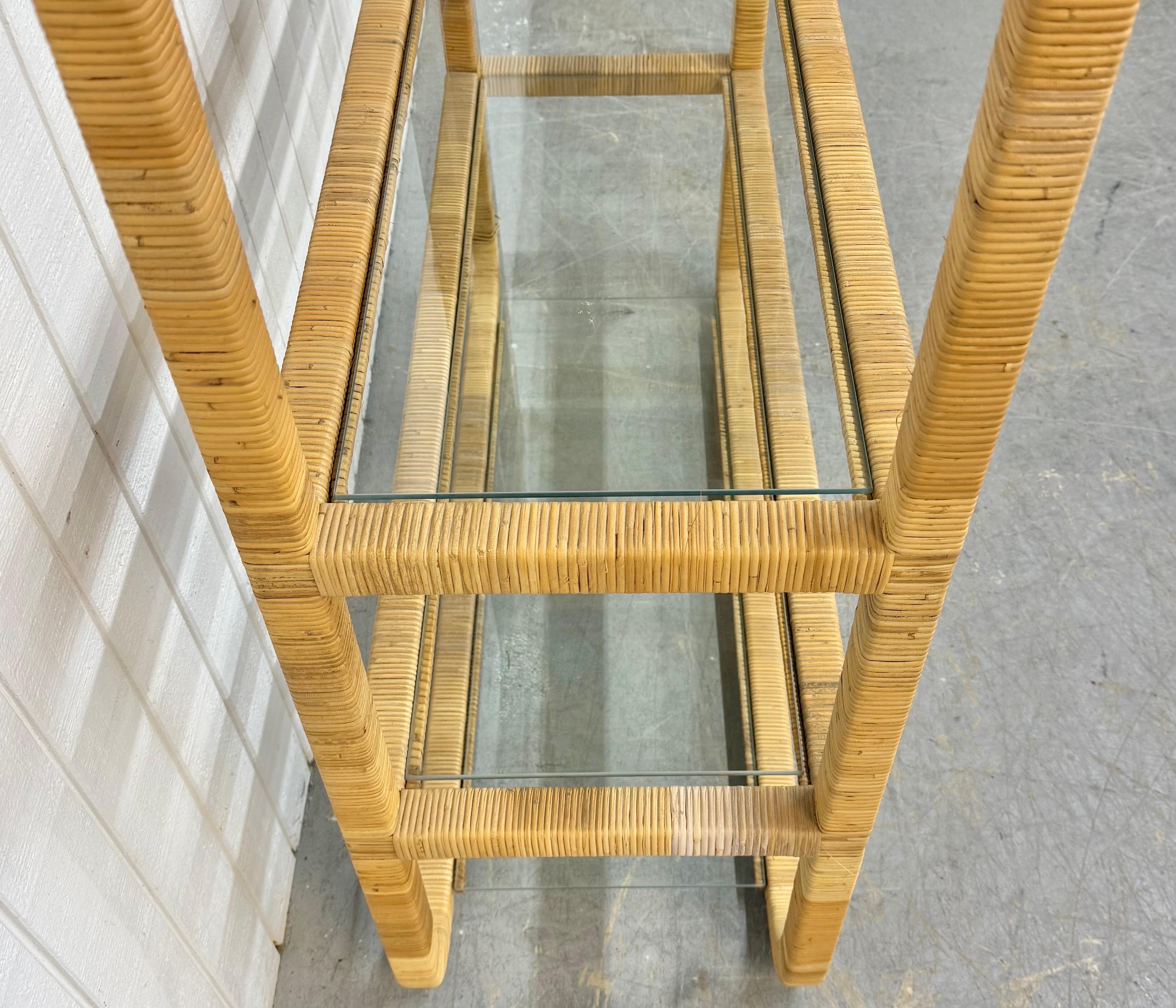 Mid-Century Modern Rattan Woven Etageres - Set of 2 in vendita 1