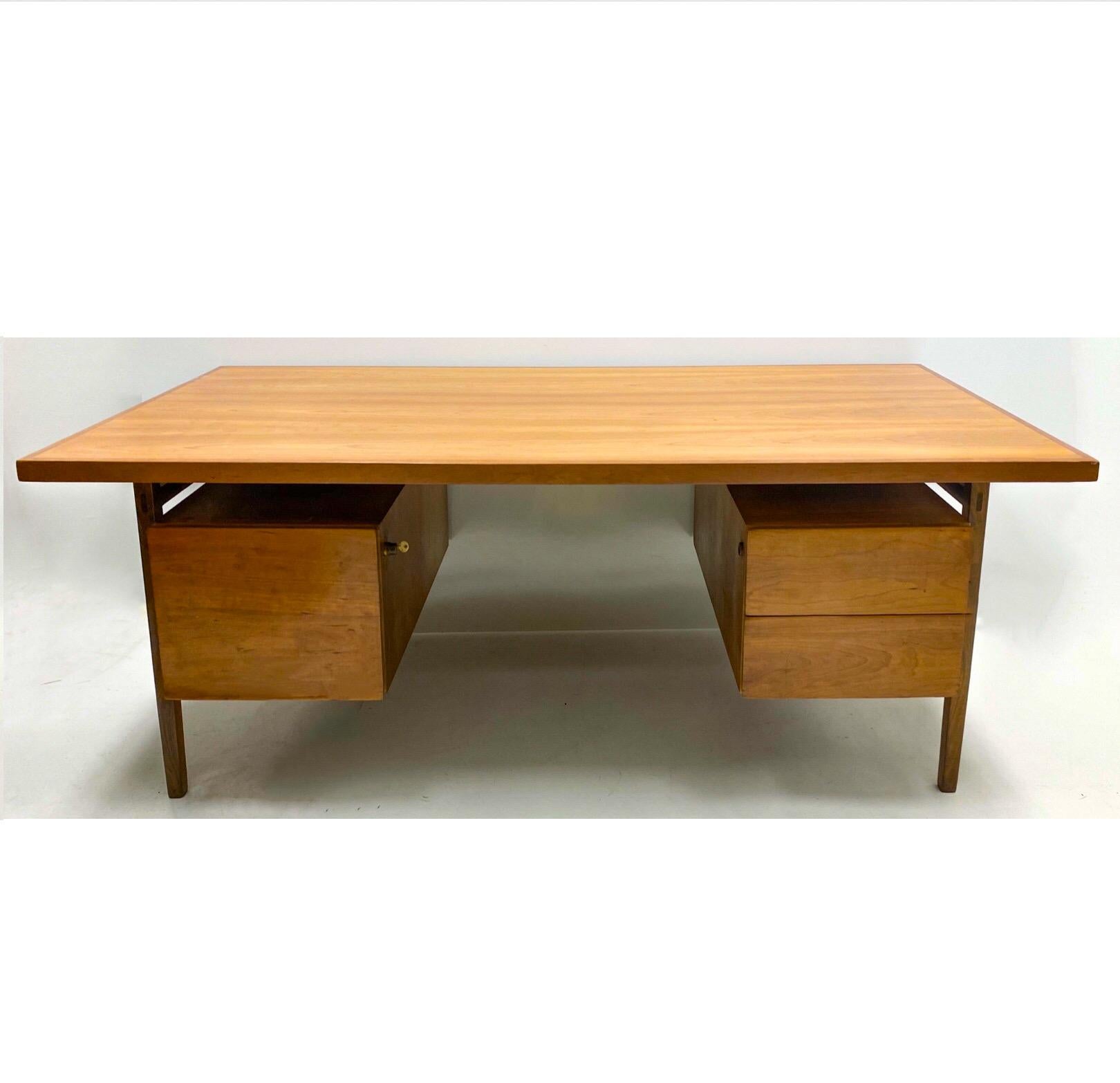 Maple Mid-Century Modern Raymond Loewy for Mengel Floating Top Desk