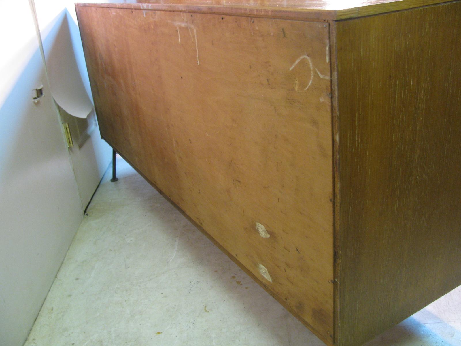 Mid-Century Modern Raymond Loewy Nine-Drawer Dresser for Mengel 5