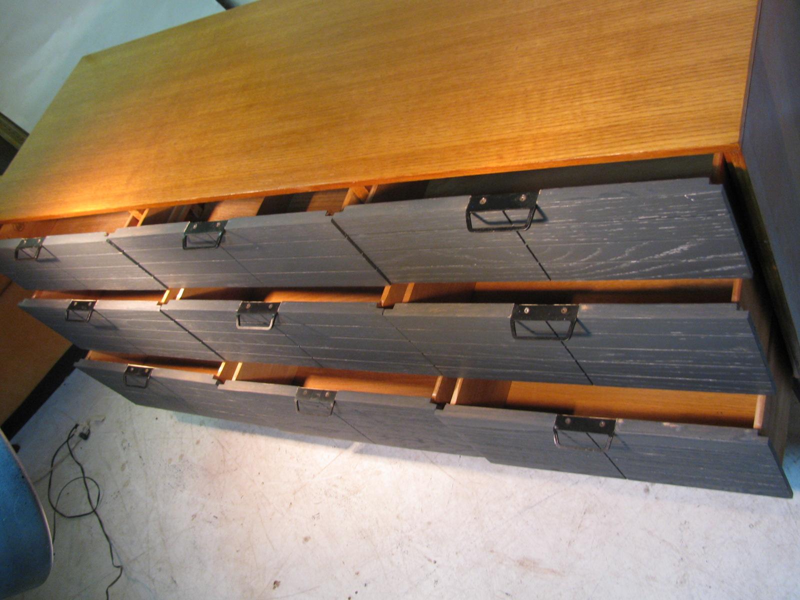 Iron Mid-Century Modern Raymond Loewy Nine-Drawer Dresser for Mengel