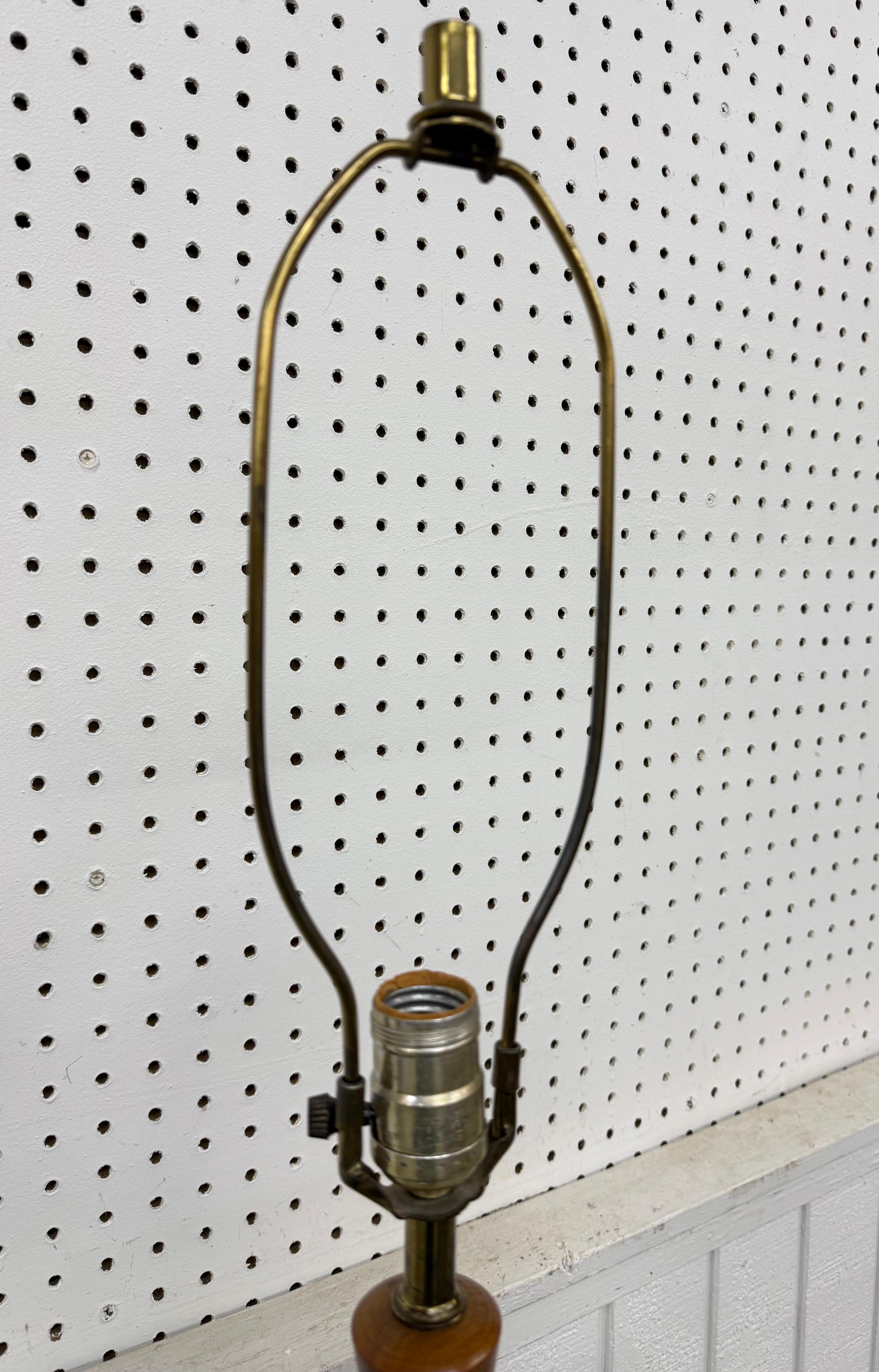 Brass Mid-Century Modern Raymour Tall Table Lamp For Sale