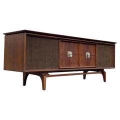 Vintage Mid-Century Modern RCA Victor Stereo Record Player Console