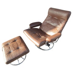 Mid Century Modern Recliner Stressless Lounge Chairs & Ottoman by Ekornes