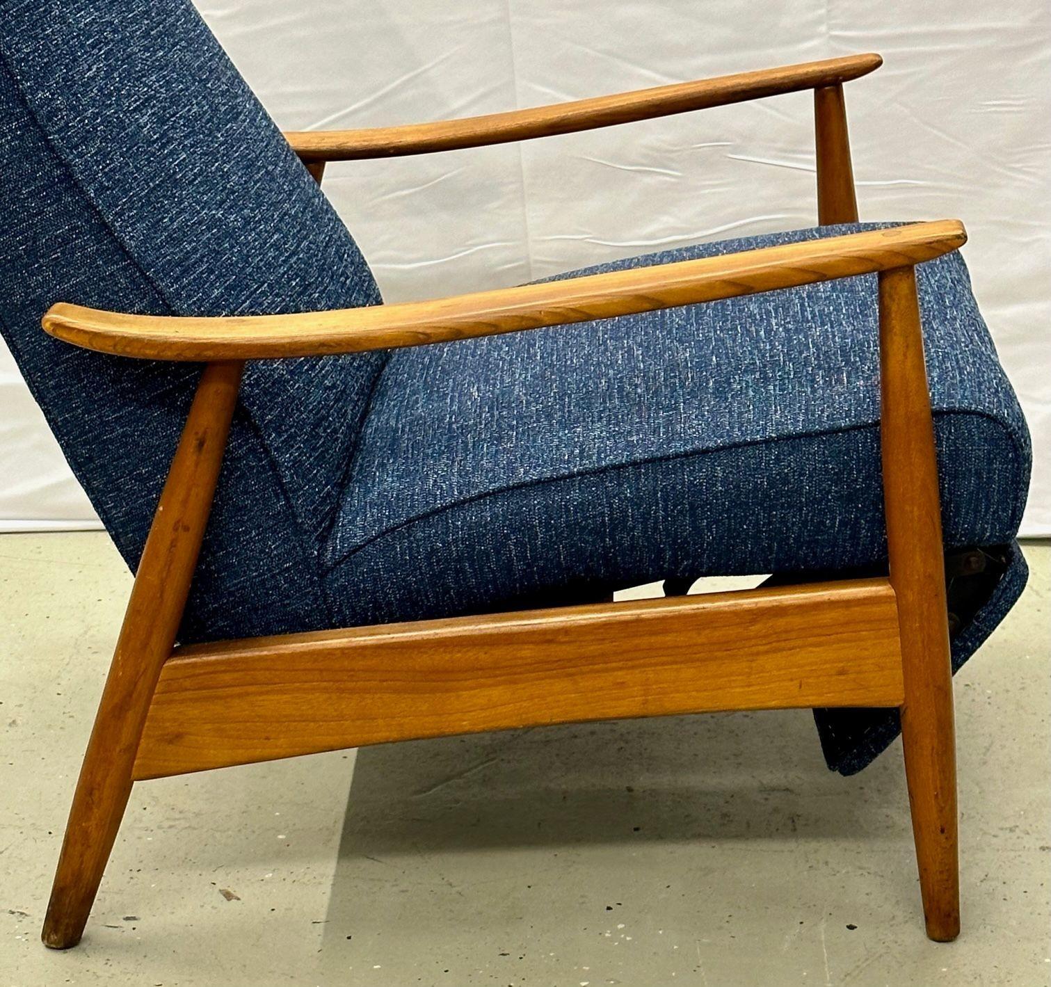 Mid-20th Century Mid-Century Modern Reclining Lounge Chair by Milo Baughman, Thayer Coggin, 1950s