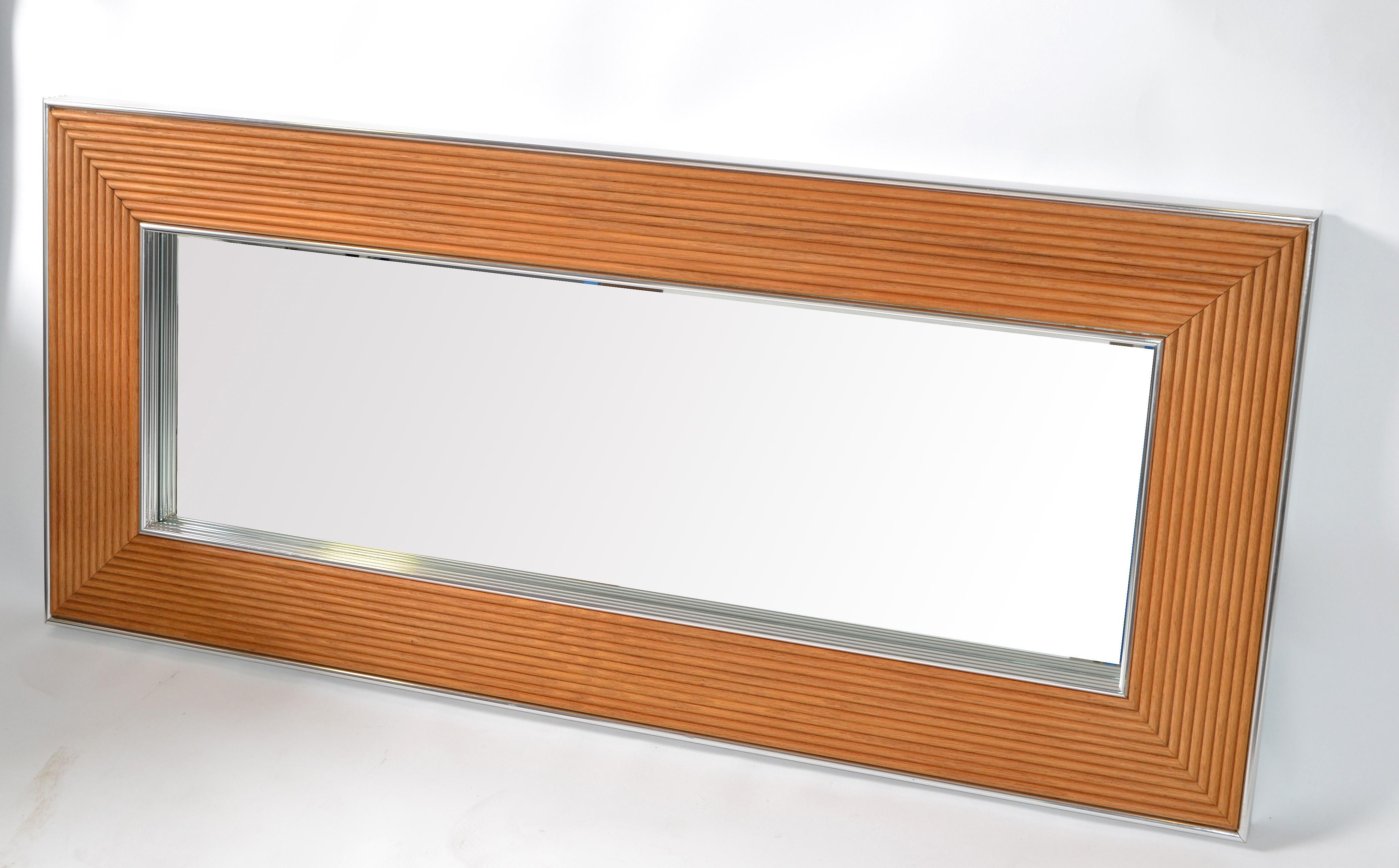 Mid-Century Modern rectangular handmade chrome & bamboo wood wall mirror.
The mirror can be hung vertical and horizontal.
Mirror Glass Size: 39 x 12 inches.

M-546-335

 