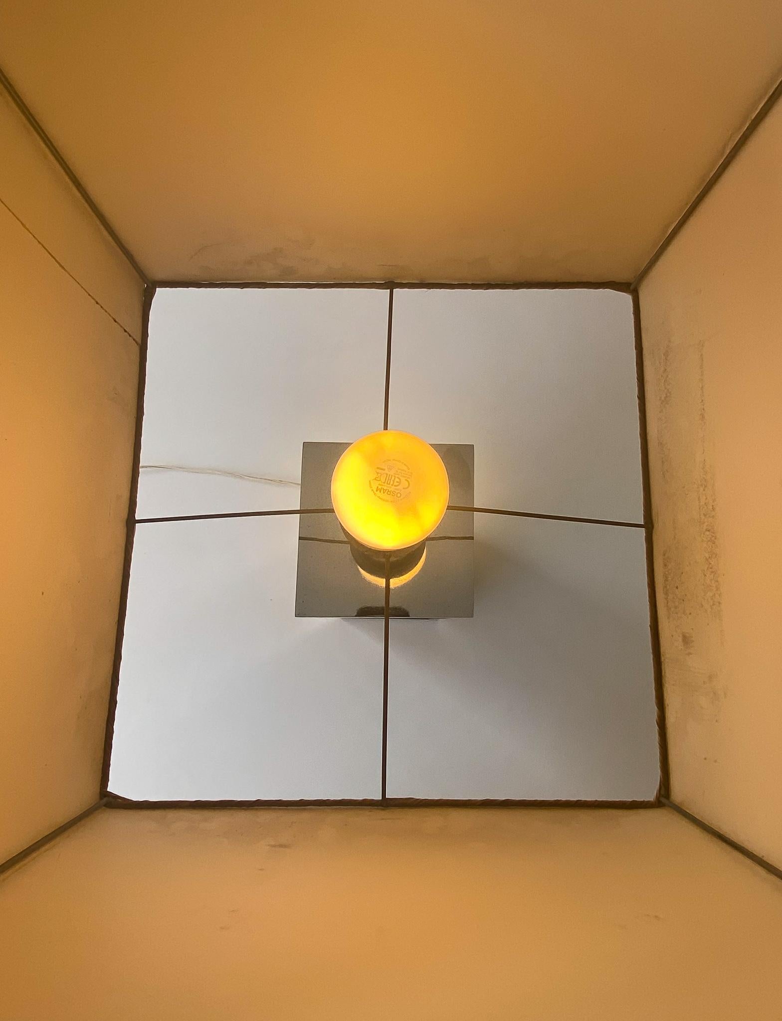 Fin du 20e siècle Lampe de bureau rectangulaire en liège chromé, Italie, années 1970 en vente