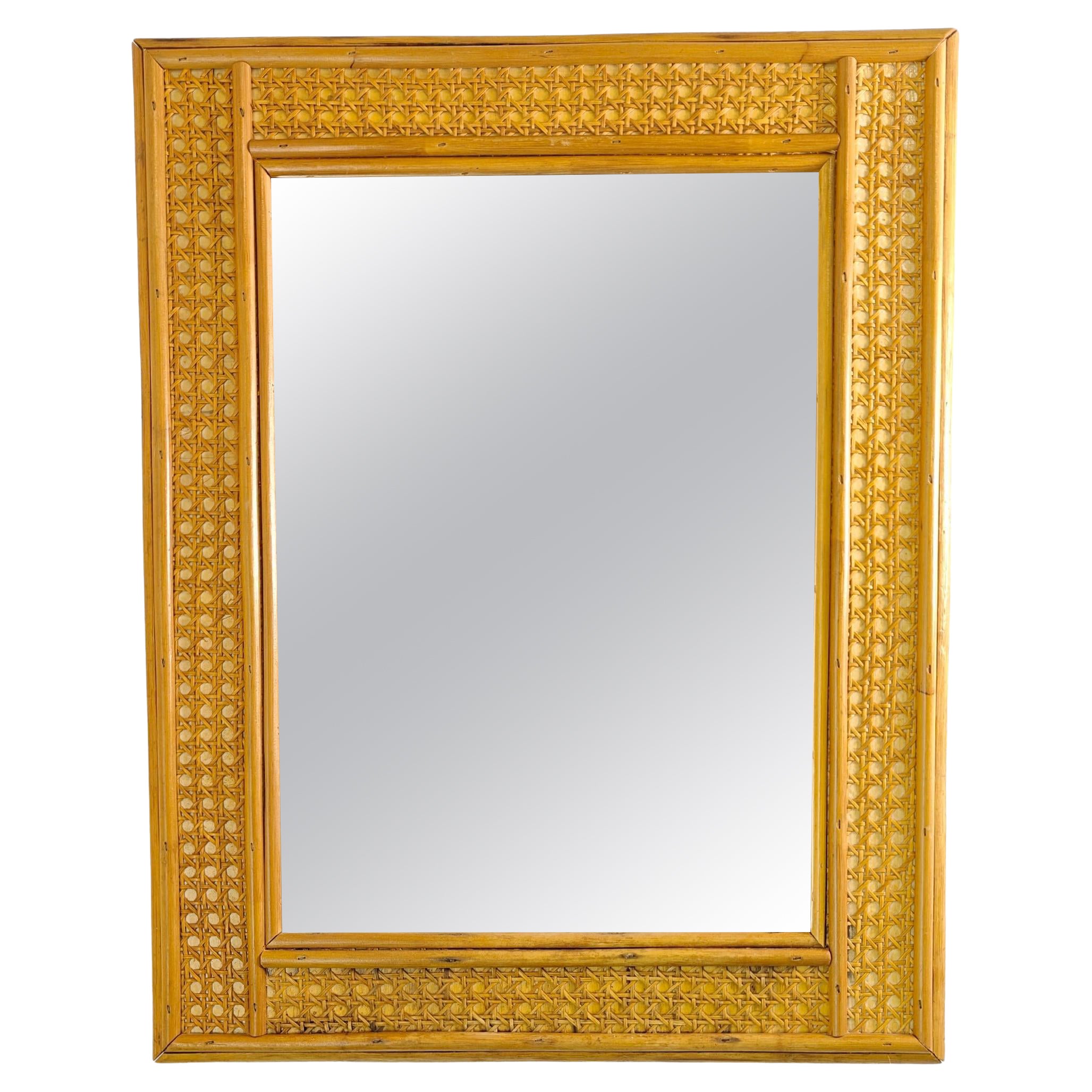 Miroir mural rectangulaire en rotin et bambou, Italie, années 1960 en vente
