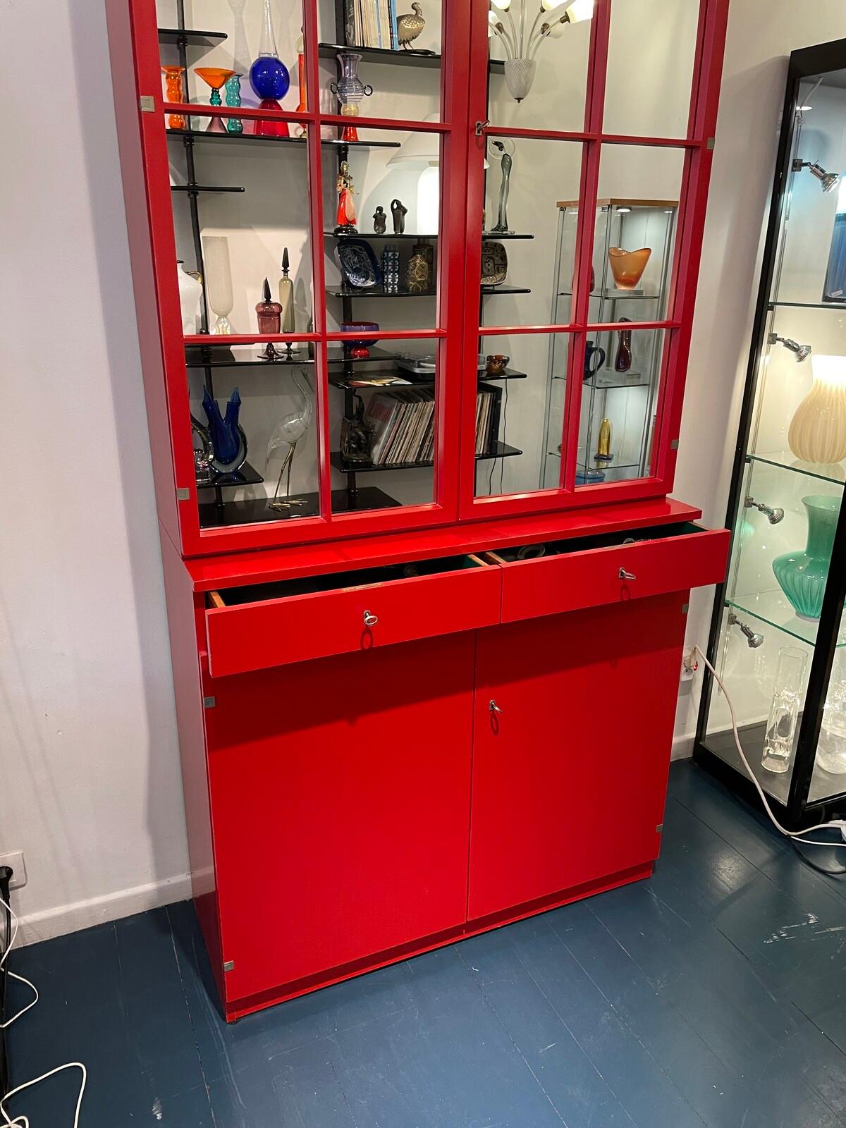 Milieu du XXe siècle Armoire rouge moderne du milieu du siècle dernier de Rudolf Frank, Allemagne, 1963 en vente