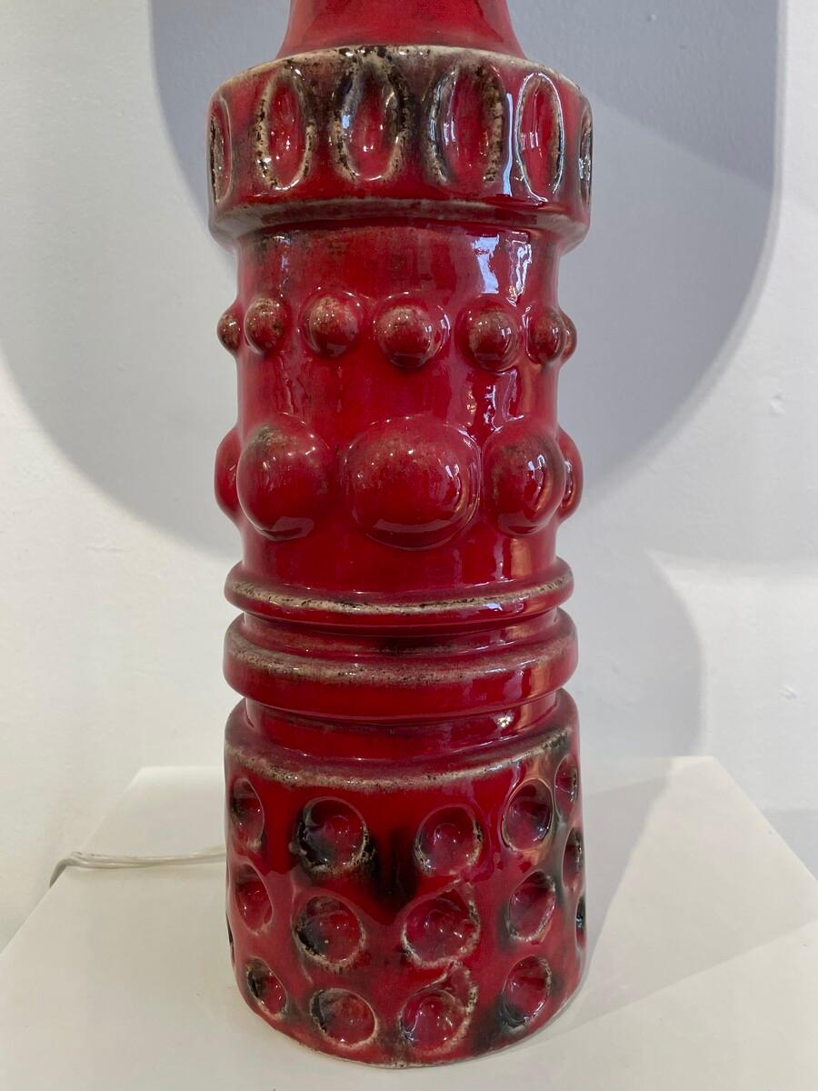 Mid-Century Modern red ceramic table lamp - Belgium, 1950s
European.