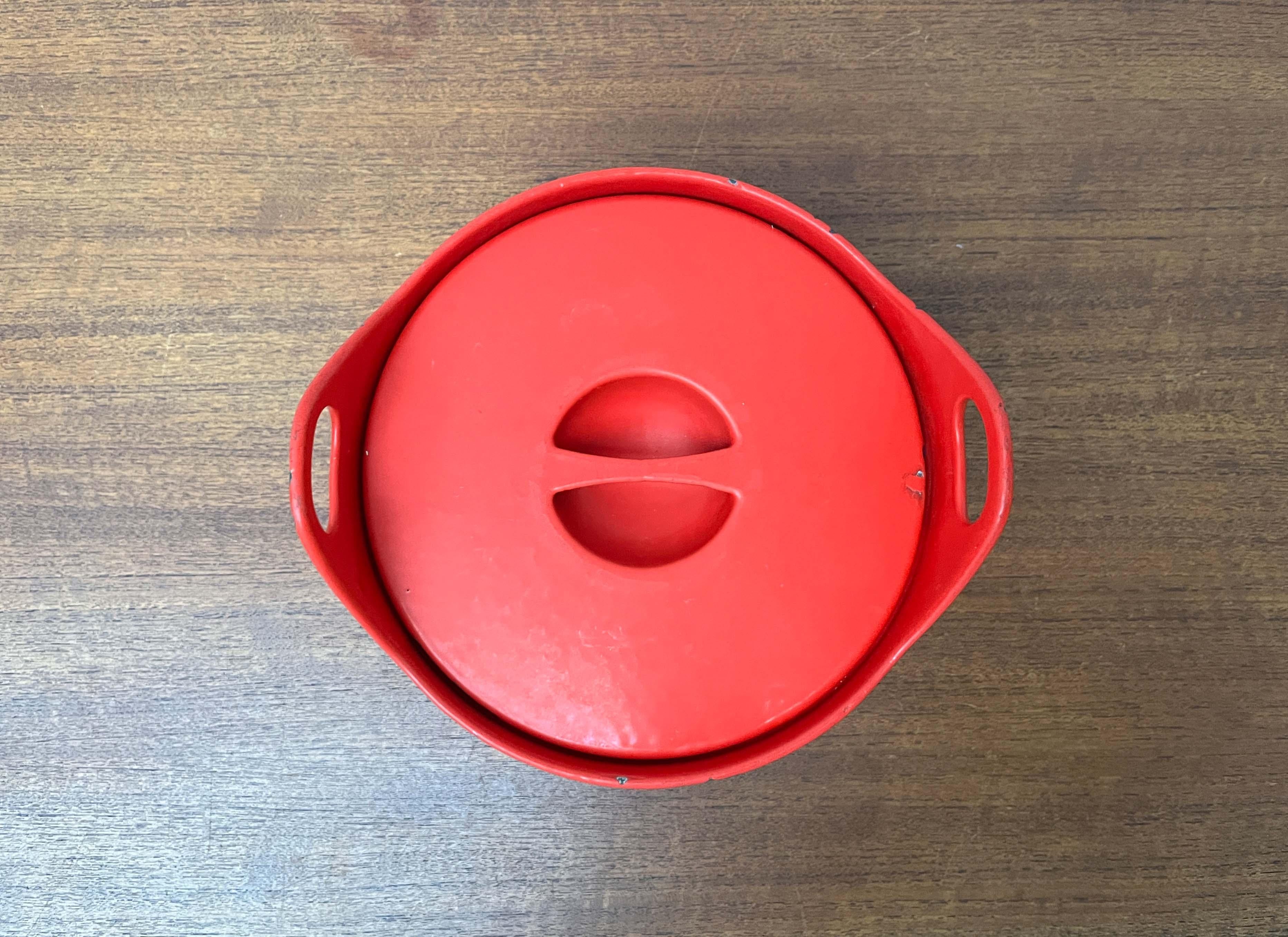 Mid-Century Modern Red Enamel Pot Teak Handle Timo Sarpaneva Rosenlew Finland For Sale 6