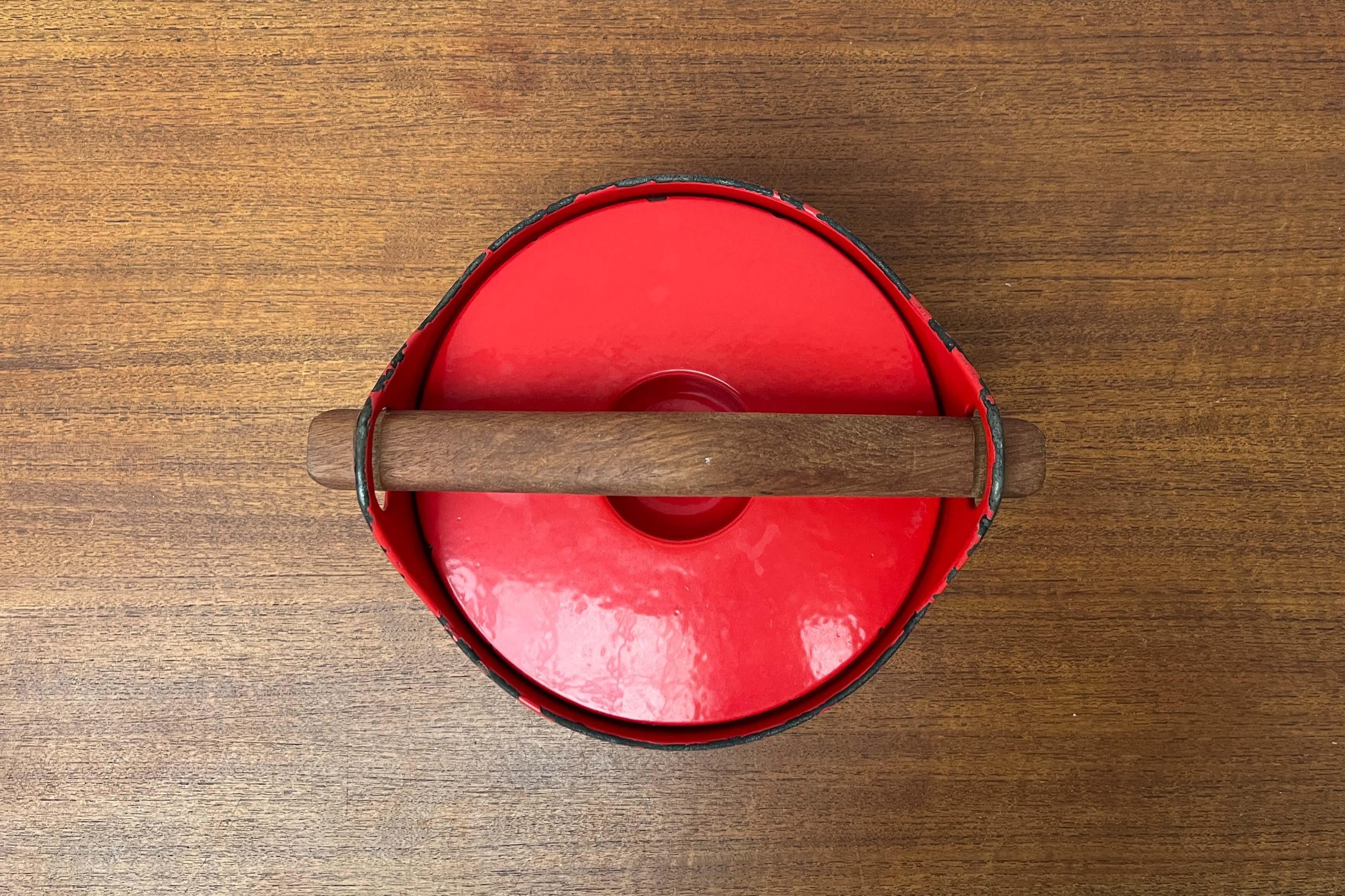 Mid-Century Modern Rot Emaille Topf Teak Griff Timo Sarpaneva Rosenlew Finnland im Angebot 8