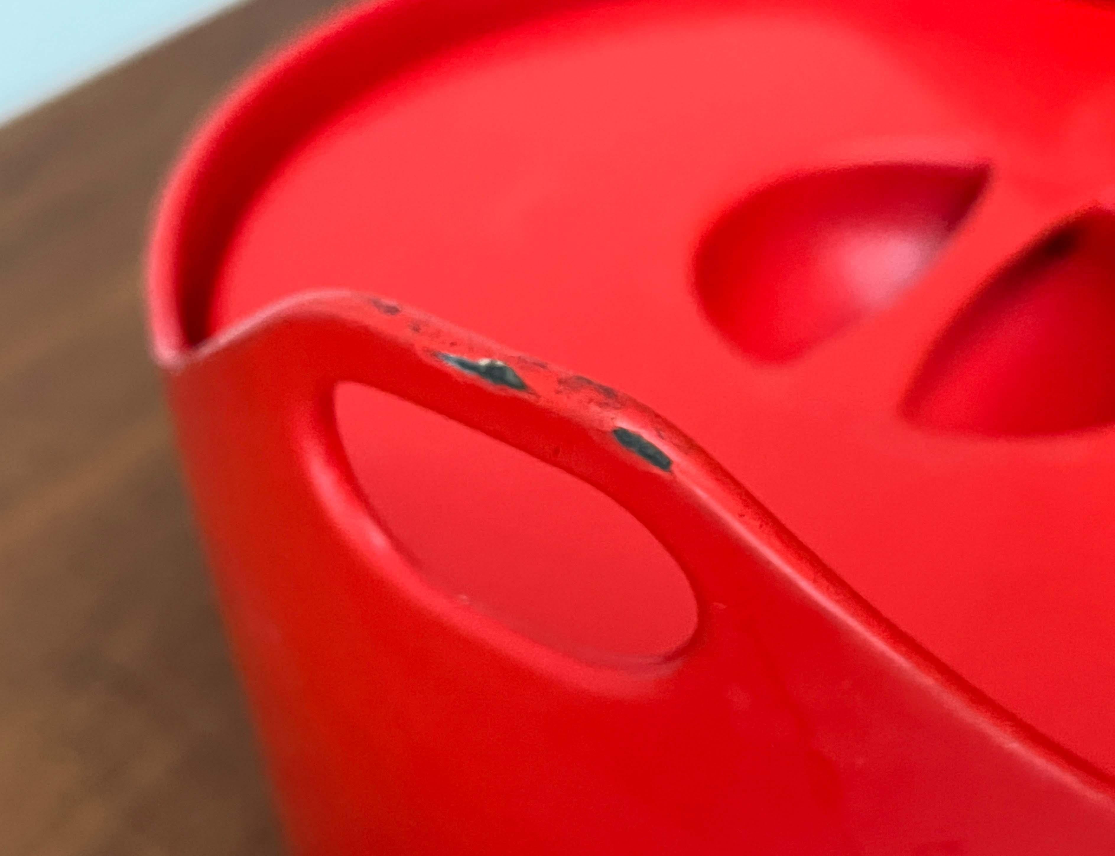 Mid-Century Modern Red Enamel Pot Teak Handle Timo Sarpaneva Rosenlew Finland For Sale 10