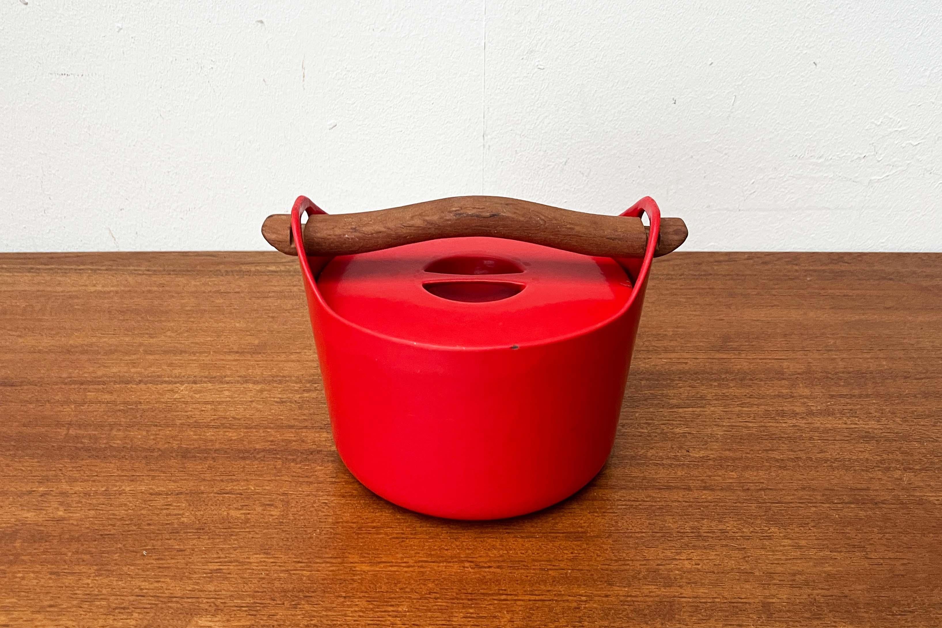Finnish Mid-Century Modern Red Enamel Pot Teak Handle Timo Sarpaneva Rosenlew Finland For Sale