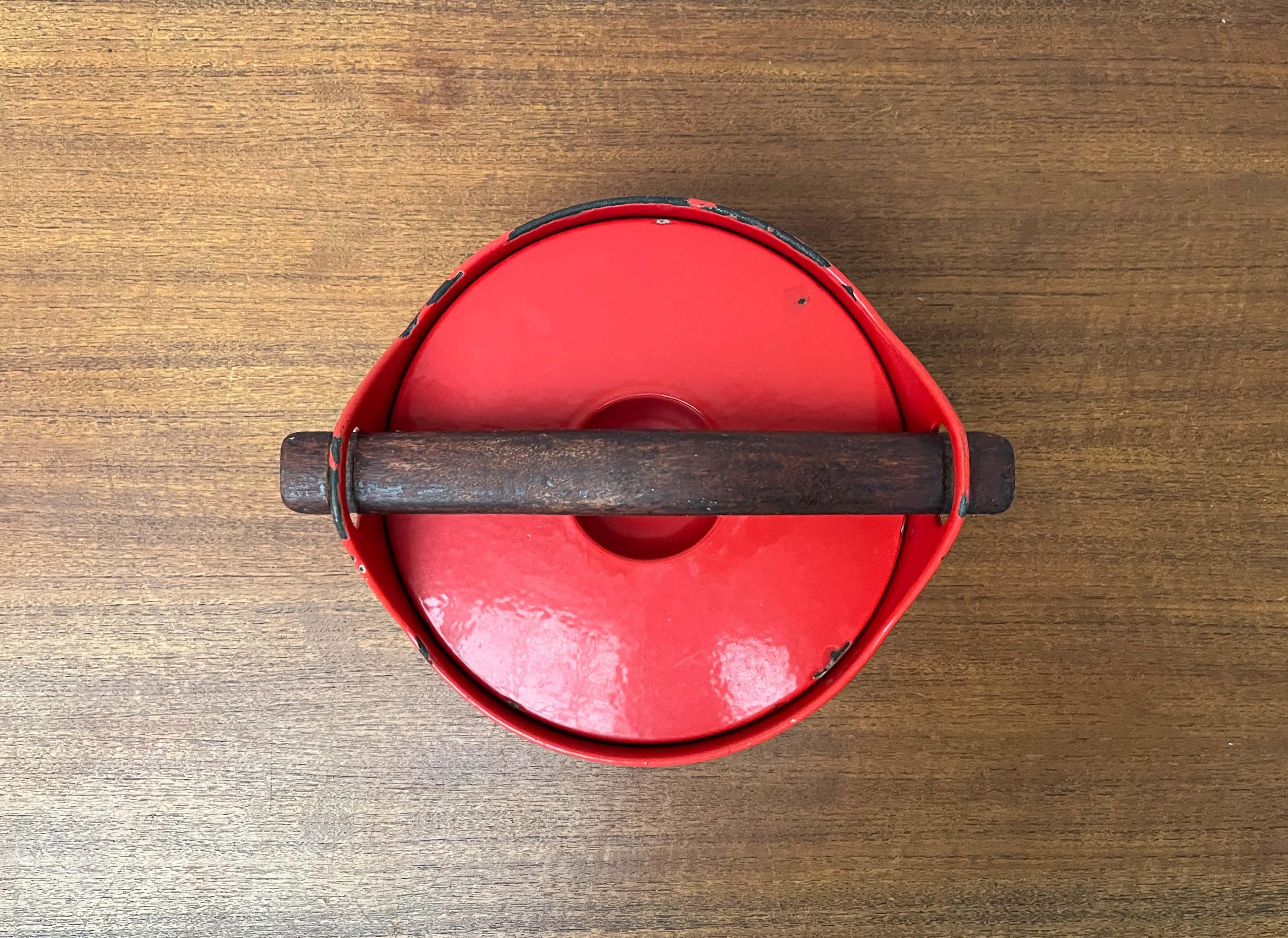 Mid-Century Modern Red Enamel Pot Teak Handle Timo Sarpaneva Rosenlew Finland For Sale 1