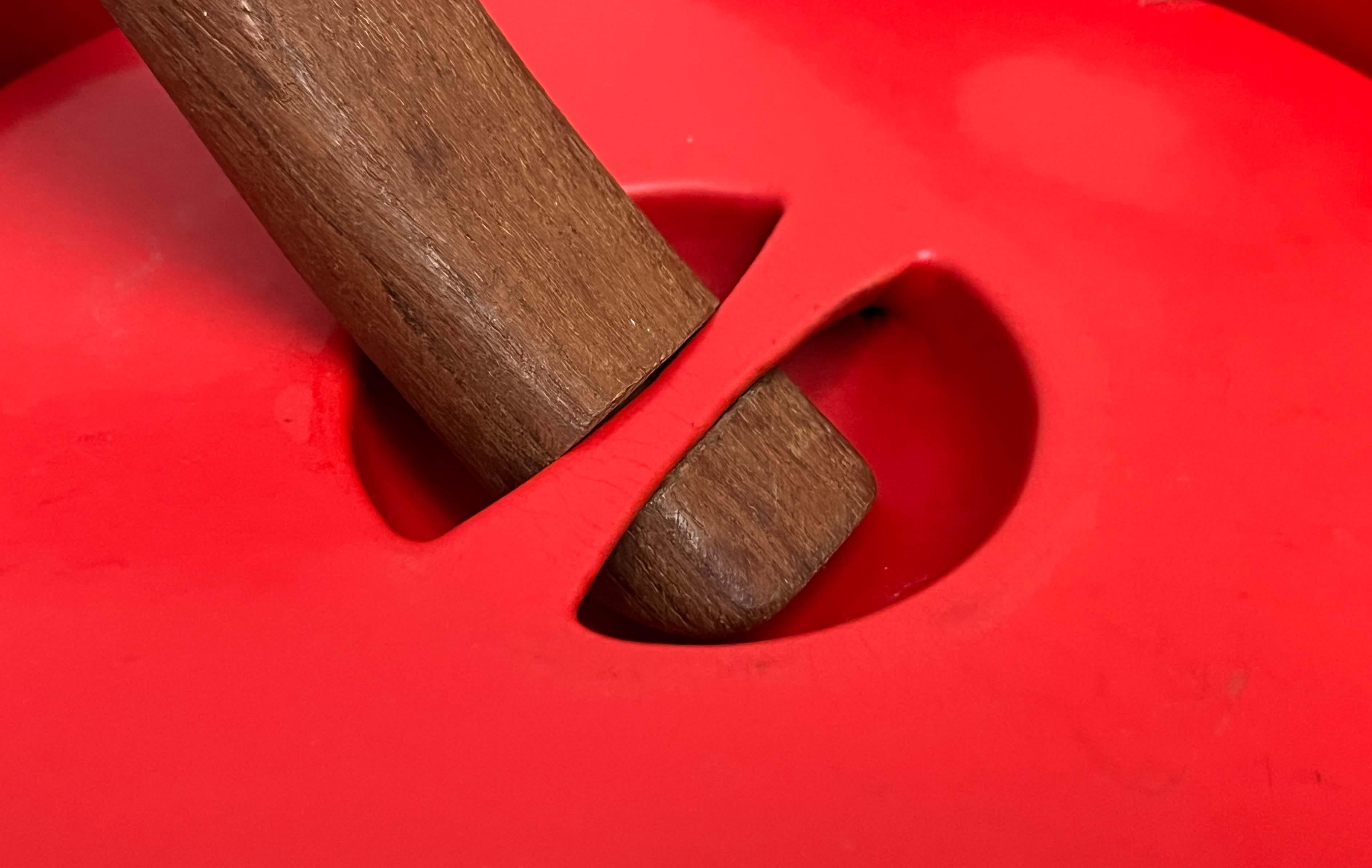 Mid-Century Modern Red Enamel Pot Teak Handle Timo Sarpaneva Rosenlew Finland For Sale 4