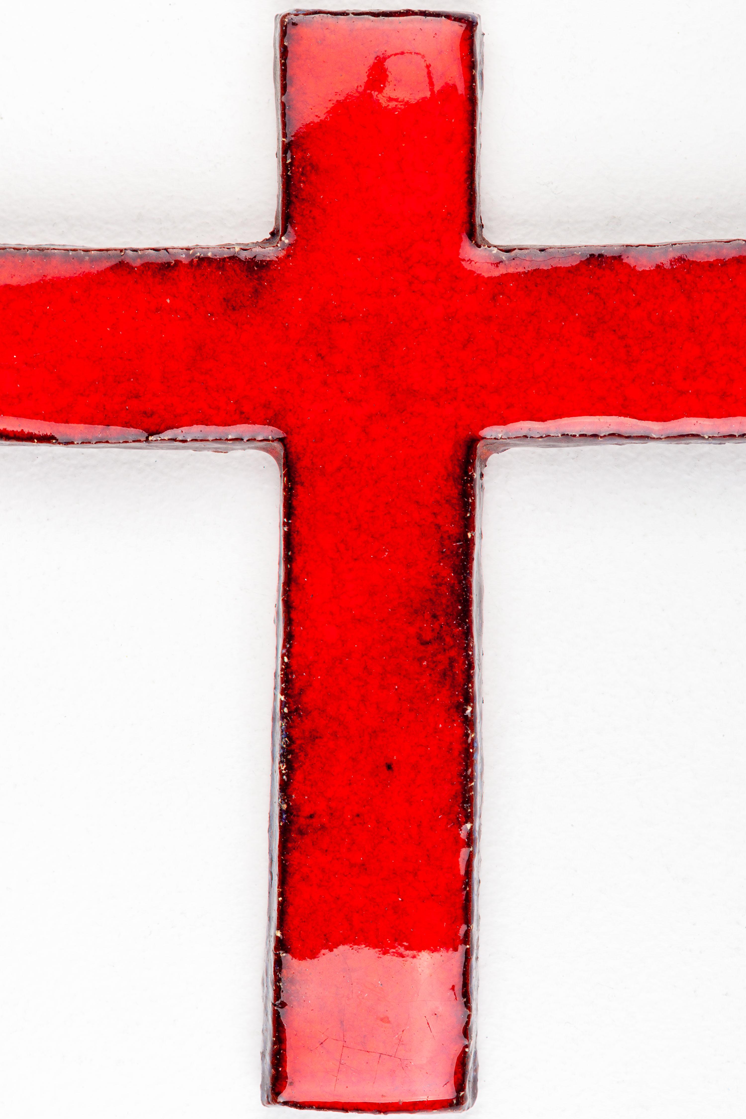 Mid-Century Modern Red Glazed Ceramic Cross For Sale 5