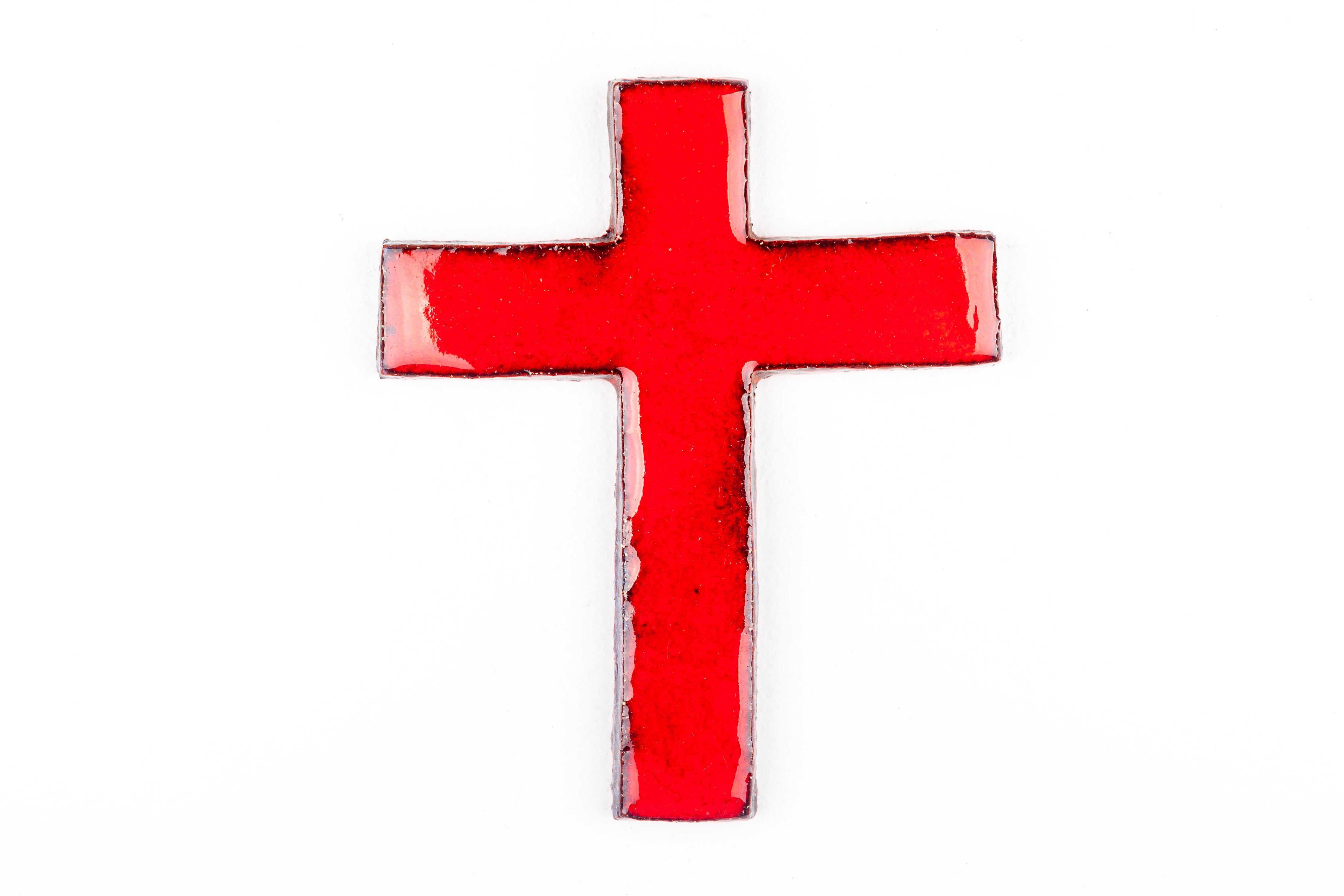 Mid-Century Modern Red Glazed Ceramic Cross For Sale 7