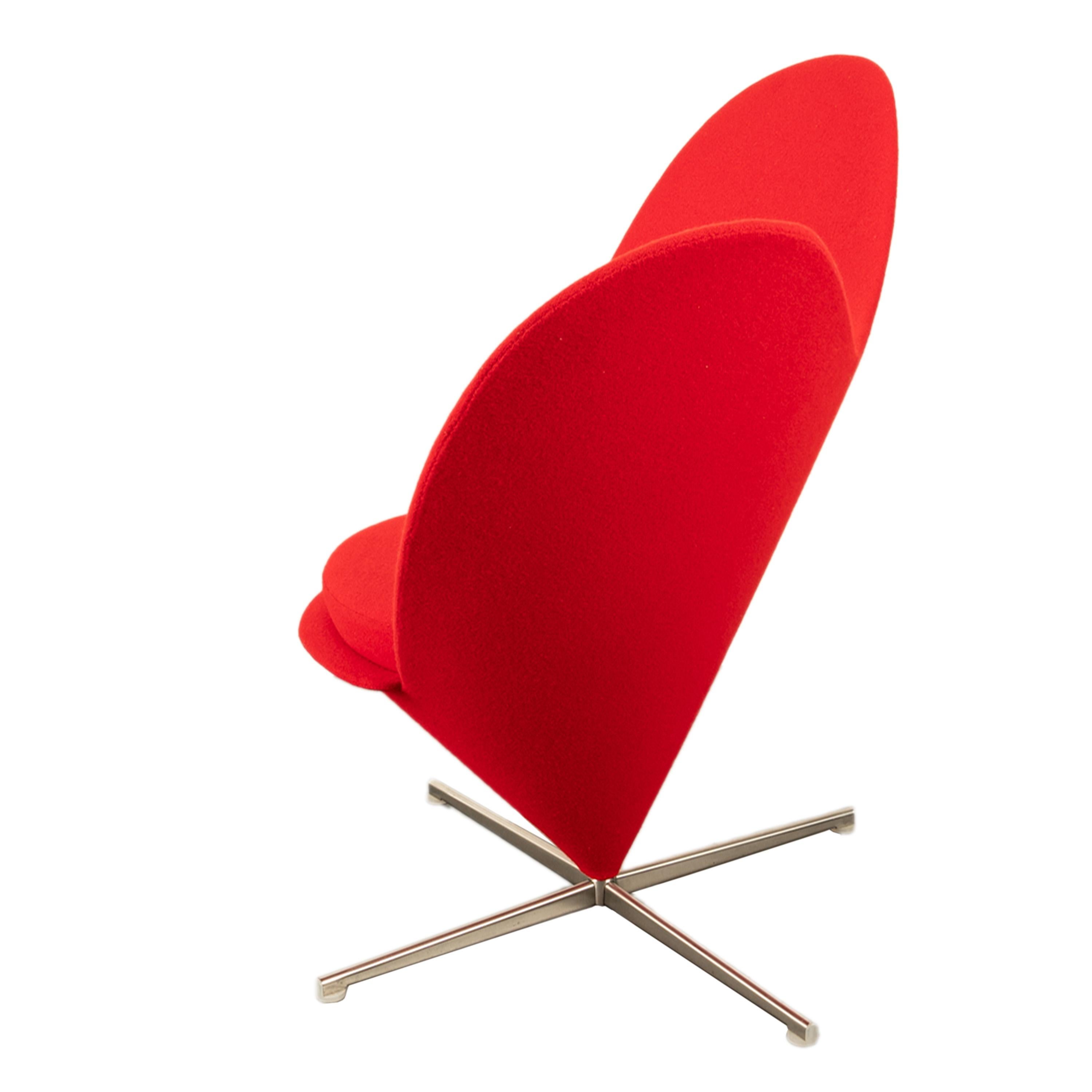 Mid Century Modern Red Heart Cone Chair Verner Panton for Vitra Mint Condition In Good Condition In Portland, OR