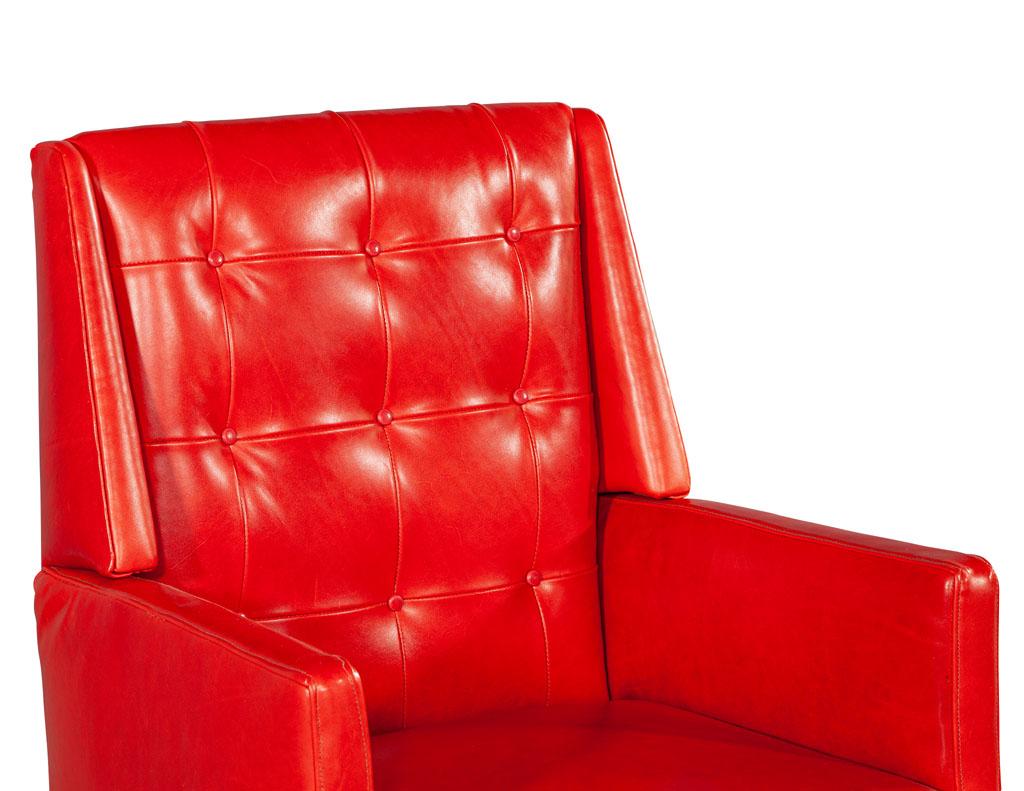 Chaise de bureau pivotante en cuir rouge The Moderns 2