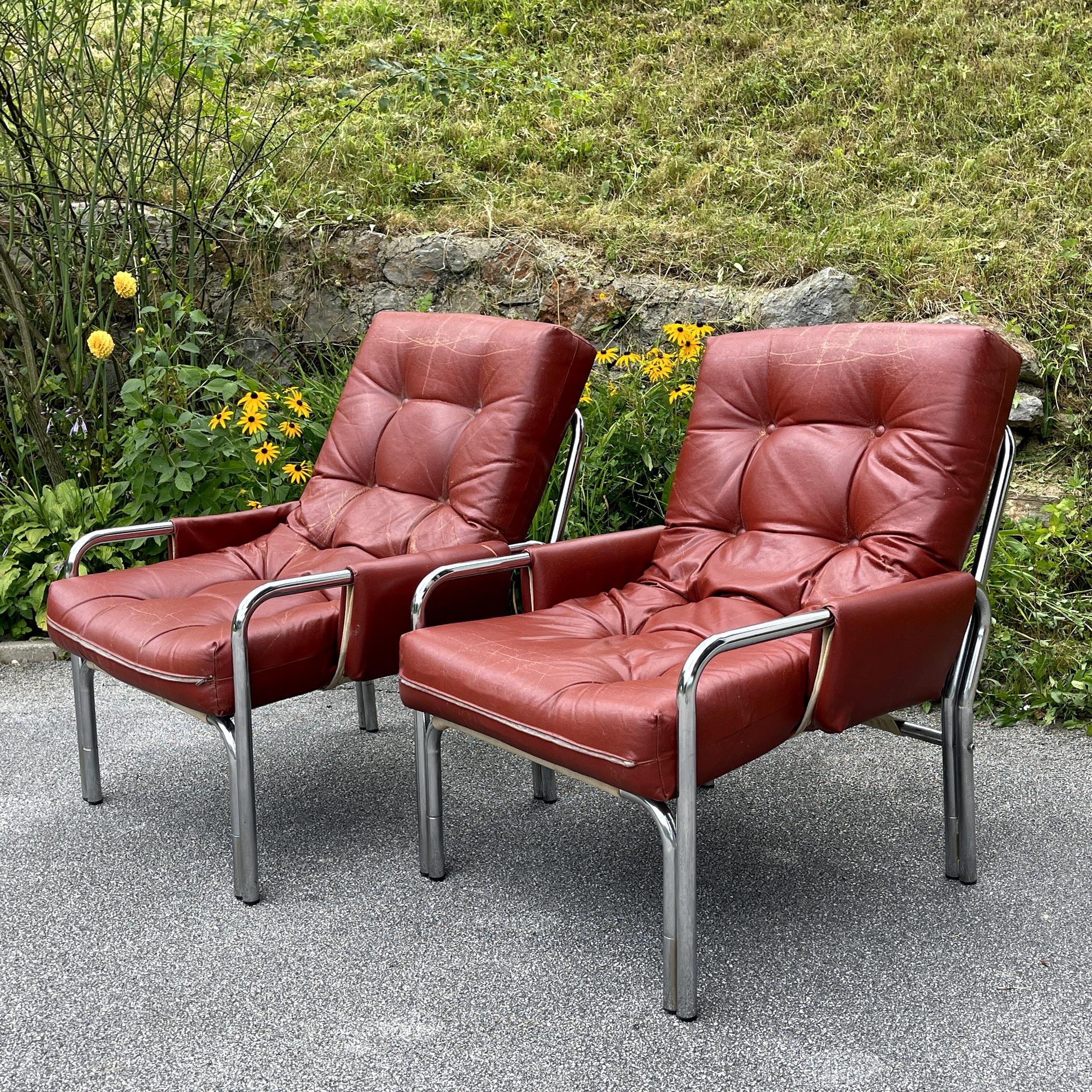 The rare, extremely comfortable pair of chairs made in Italy in the 1970s. Italian industrial production. It will meet all your needs - relaxing, reading a book with a cup of coffee, or watching your favorite movie. The armchair will perfectly fit