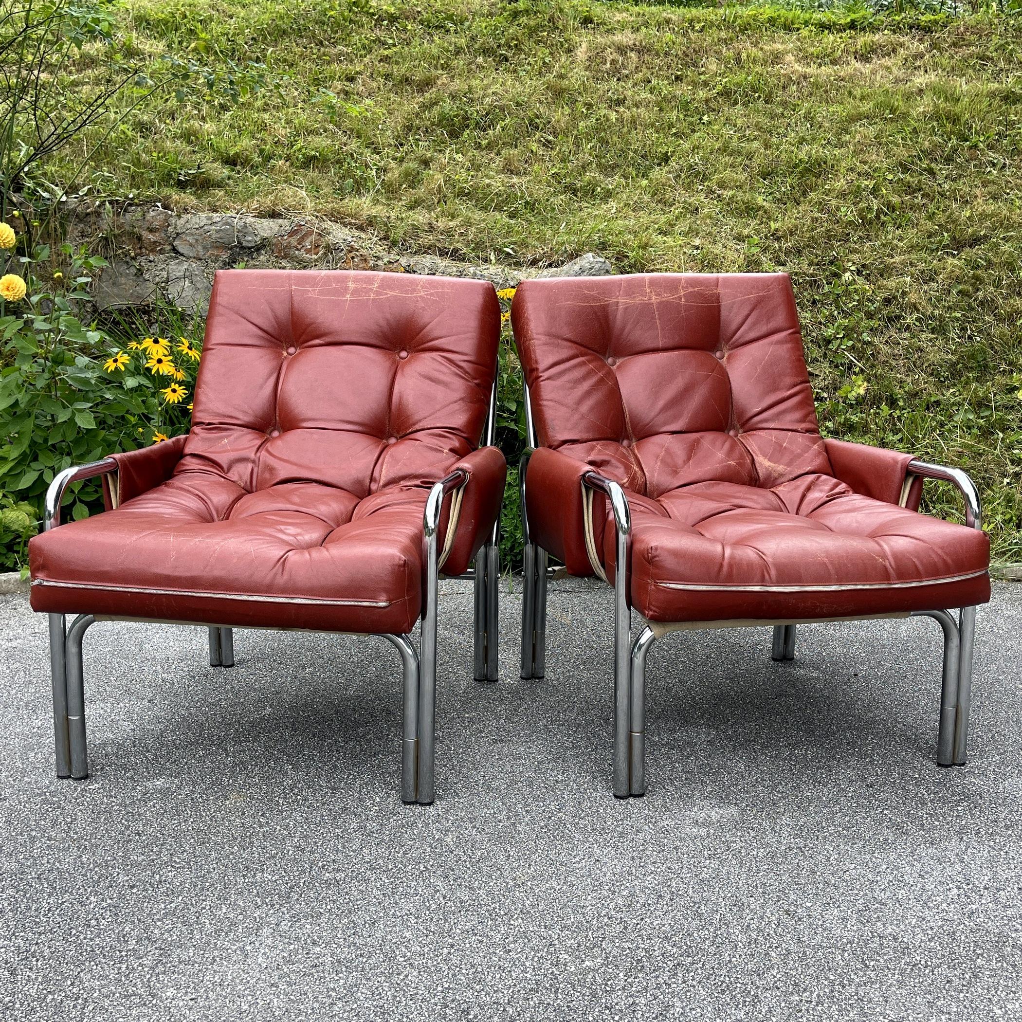 Mid-Century Modern Red Lounge Armchairs Italy 1970s Set of 2 In Good Condition For Sale In Miklavž Pri Taboru, SI