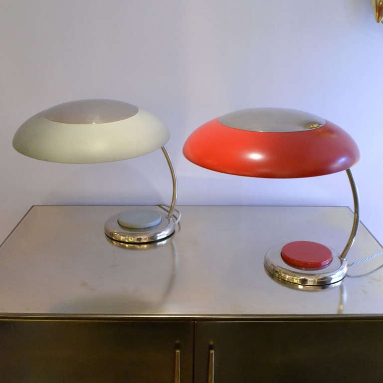 German Mid-Century Modernist Red Metal Desk or Table Lamp For Sale