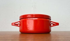 Mid-Century Modern Red Minimalist Enamel Pot Seppo Mallat Finel Finland 1960s