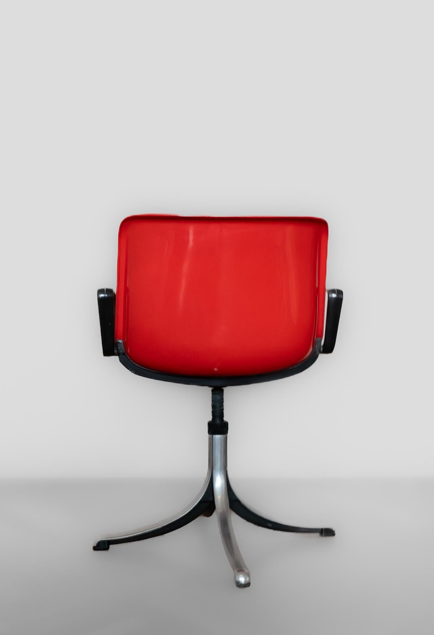Mid-Century Modern Red Office Chair Modus by Osvaldo Borsani, Italy 1970 For Sale 3