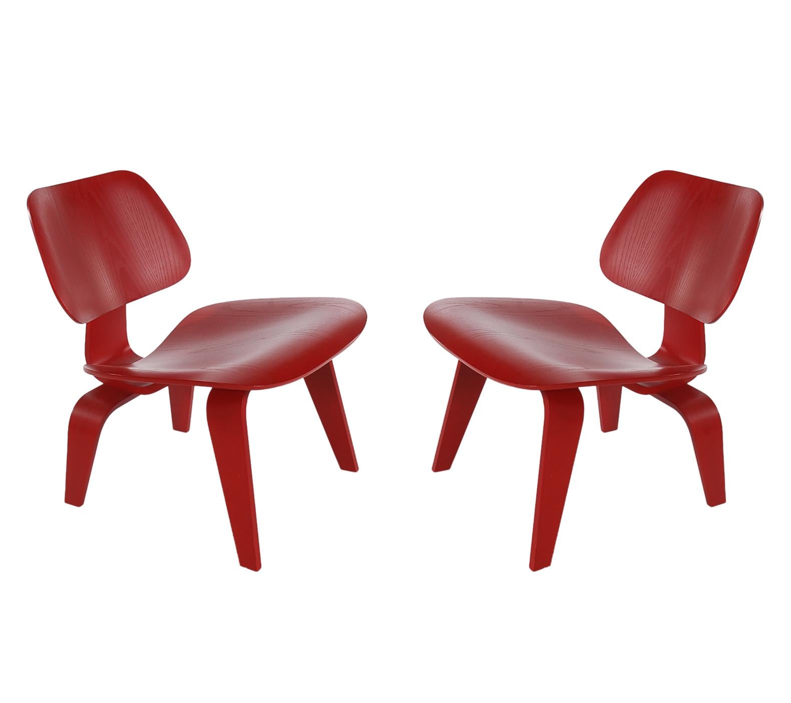 American Mid-Century Modern Red Plywood Lounge LCW Chairs by Eames for Herman Miller