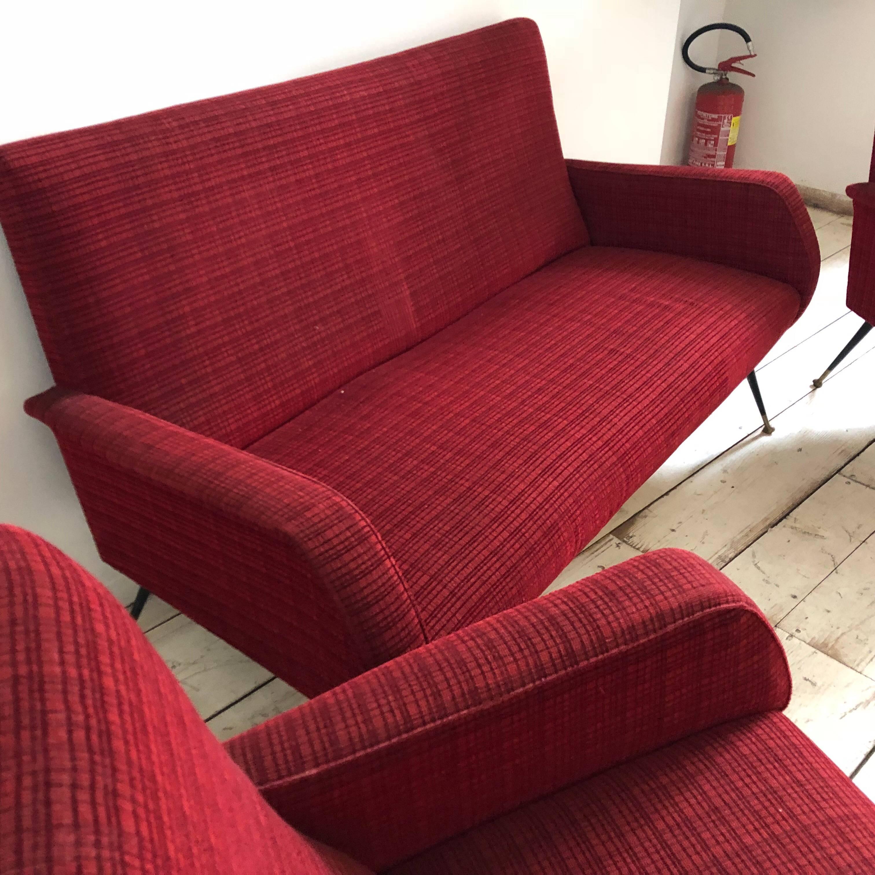 Mid-Century Modern Red fabric Sofa and Armchairs, Italy, circa 1950 4