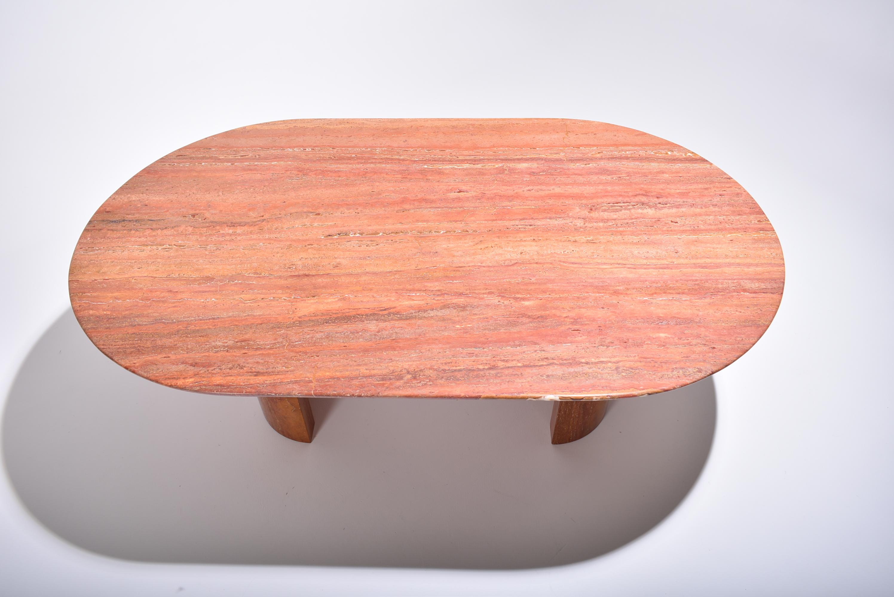 Mid-Century Modern Red Travertine Dining Room Table, Italy, 1970 In Good Condition In Le Grand-Saconnex, CH