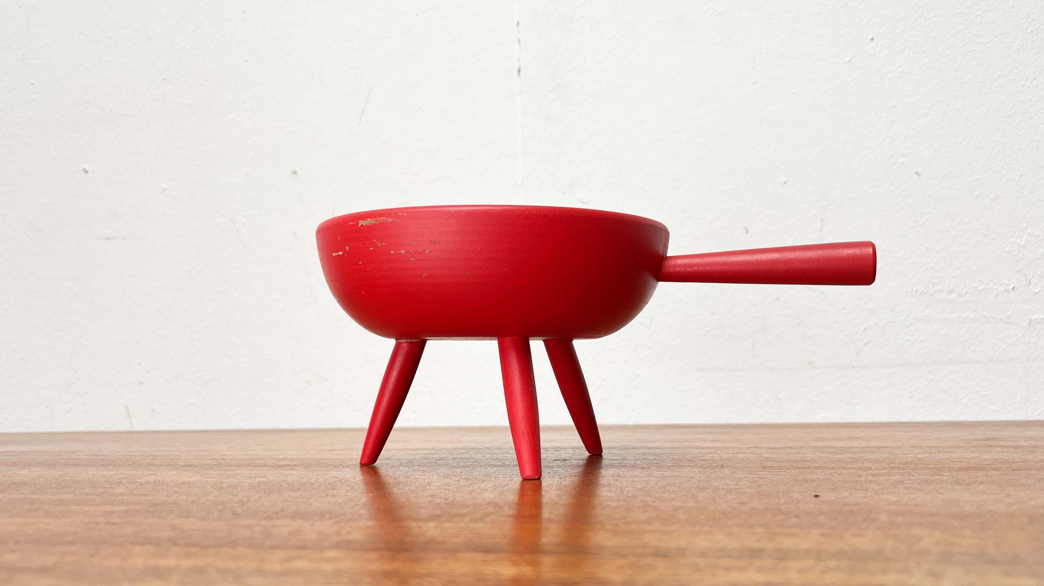 20th Century Mid-Century Modern Red Tripod Bowl in Wood from Paavo Asikainen, Finland, 1960s For Sale