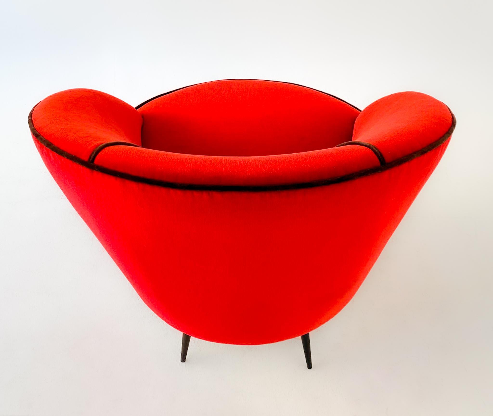 Mid-Century Modern Red Velvet Lounge Chairs by Federico Munari, Italy 1950s 12