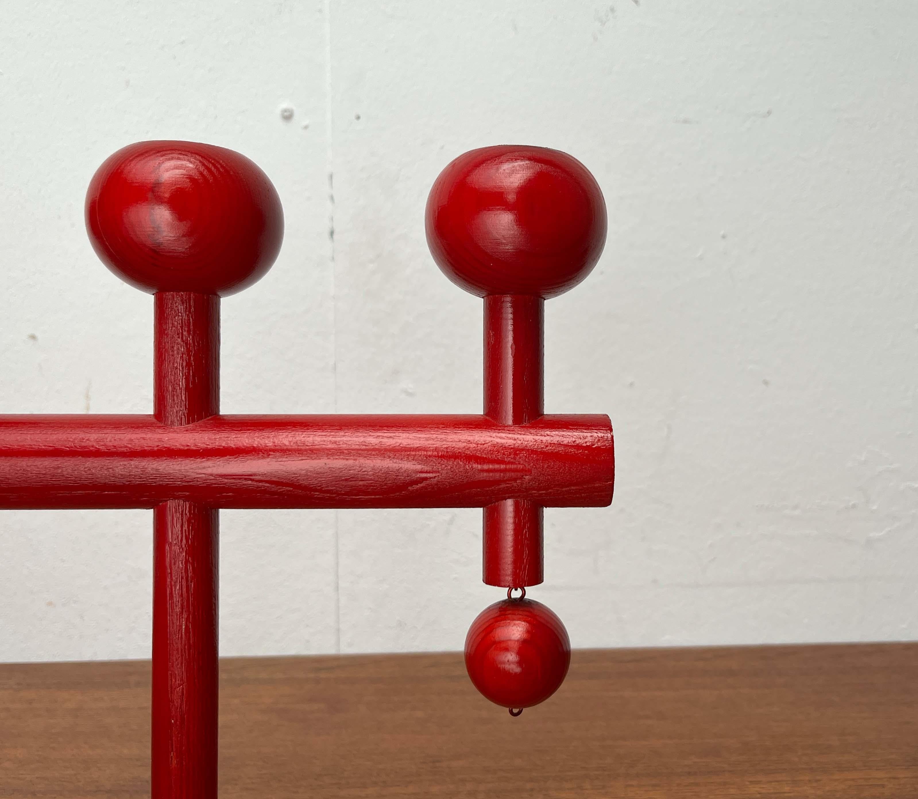 Moderner roter Holz-Kerzenständer aus der Jahrhundertmitte von Aarikka, Finnland, 1960er Jahre im Angebot 7