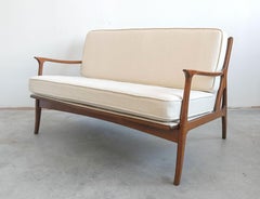 Mid Century Modern Refurbished Loveseat attr. to Arne Vodder, Dänemark 1960er Jahre