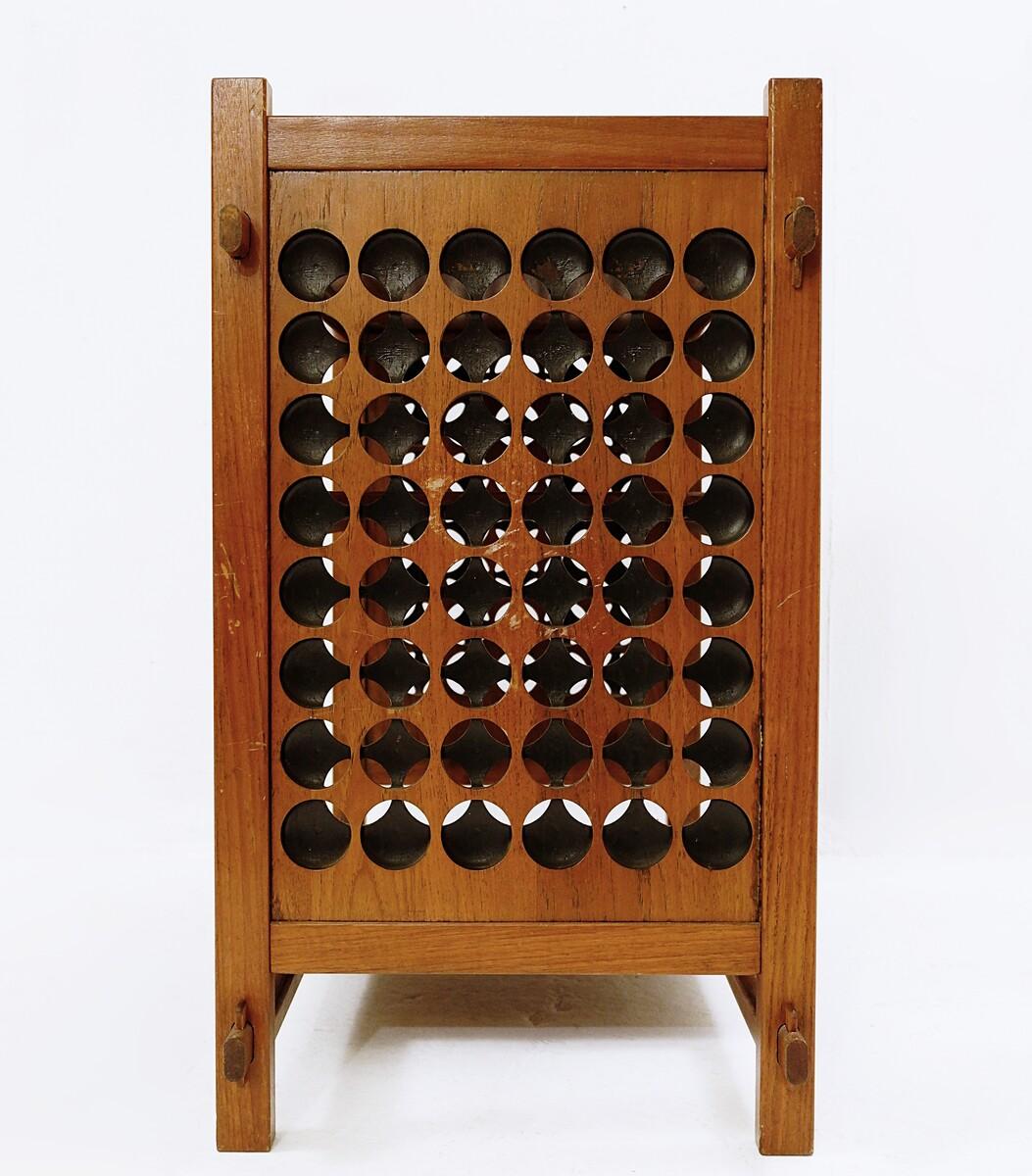 Mid-Century Modern Abnehmbare Tabletts Beistelltisch (Holz) im Angebot