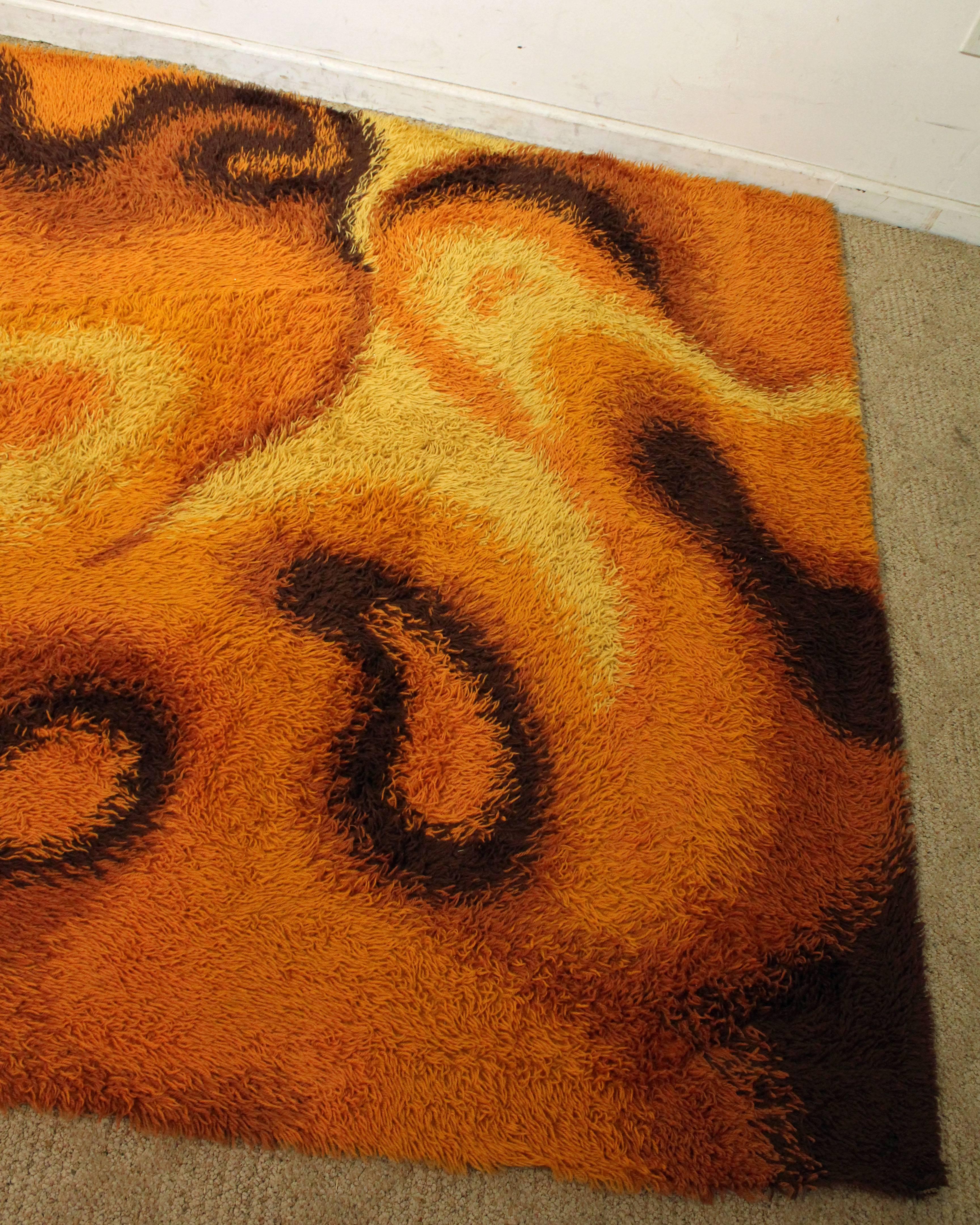 retro orange rug
