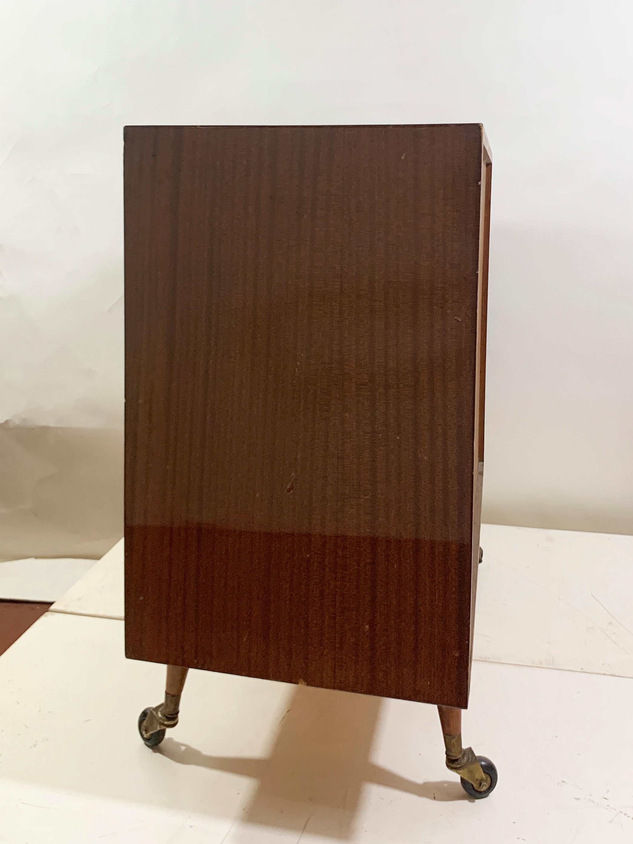 Mid-Century moderno Mobile da bar girevole di metà secolo, circa anni '50 in vendita
