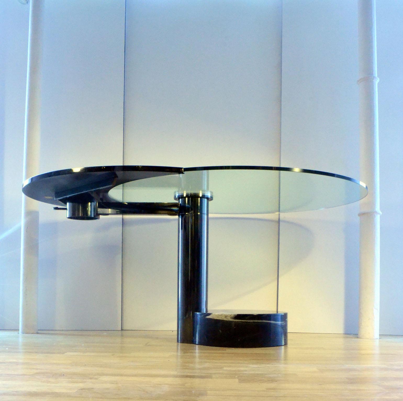 Mid-Century Modern Round & Oval Dining Table with Glass & Black Top by Mario Mazzer for Zanette