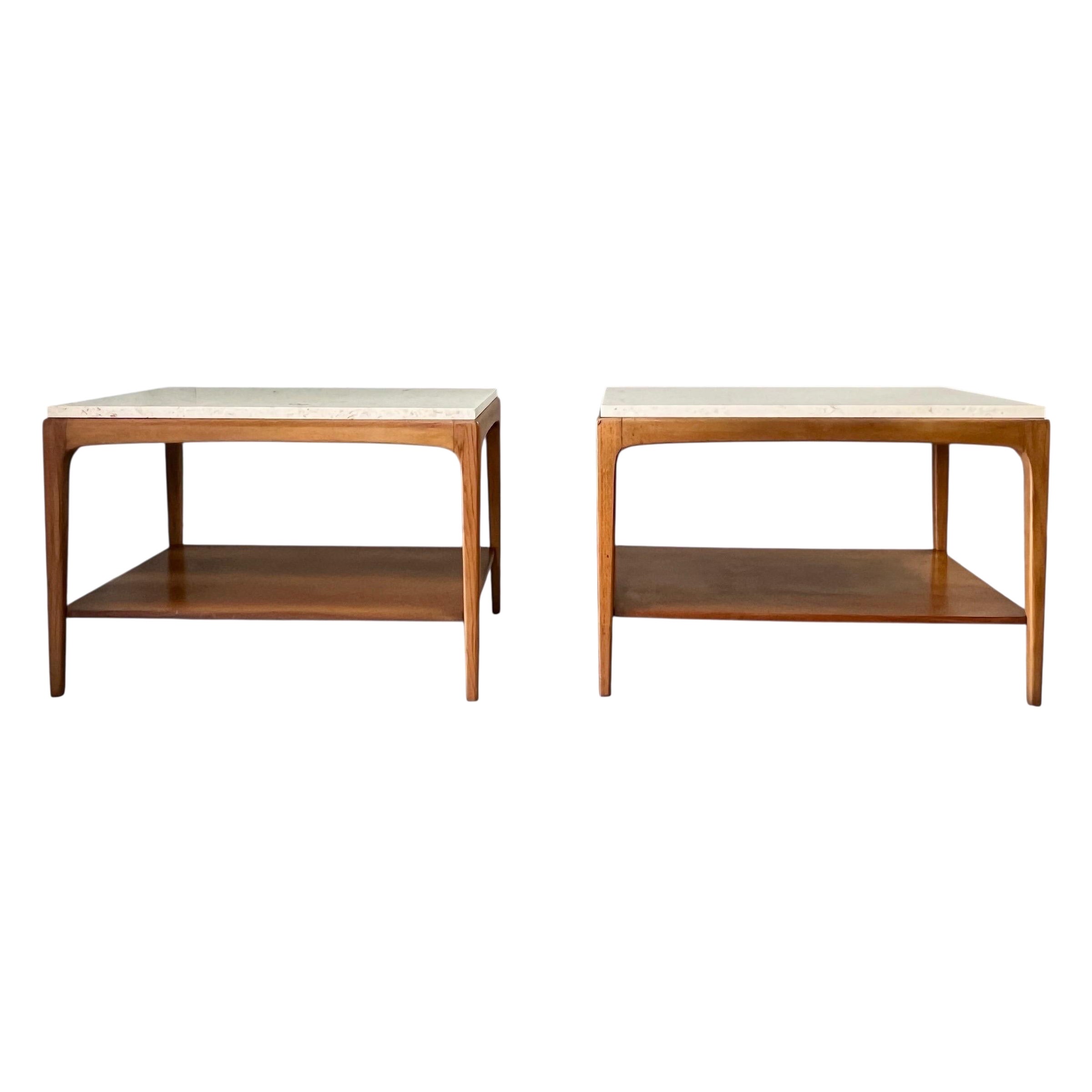 Table d'appoint en marbre "Rhythm" du milieu du siècle par Lane - une paire en vente