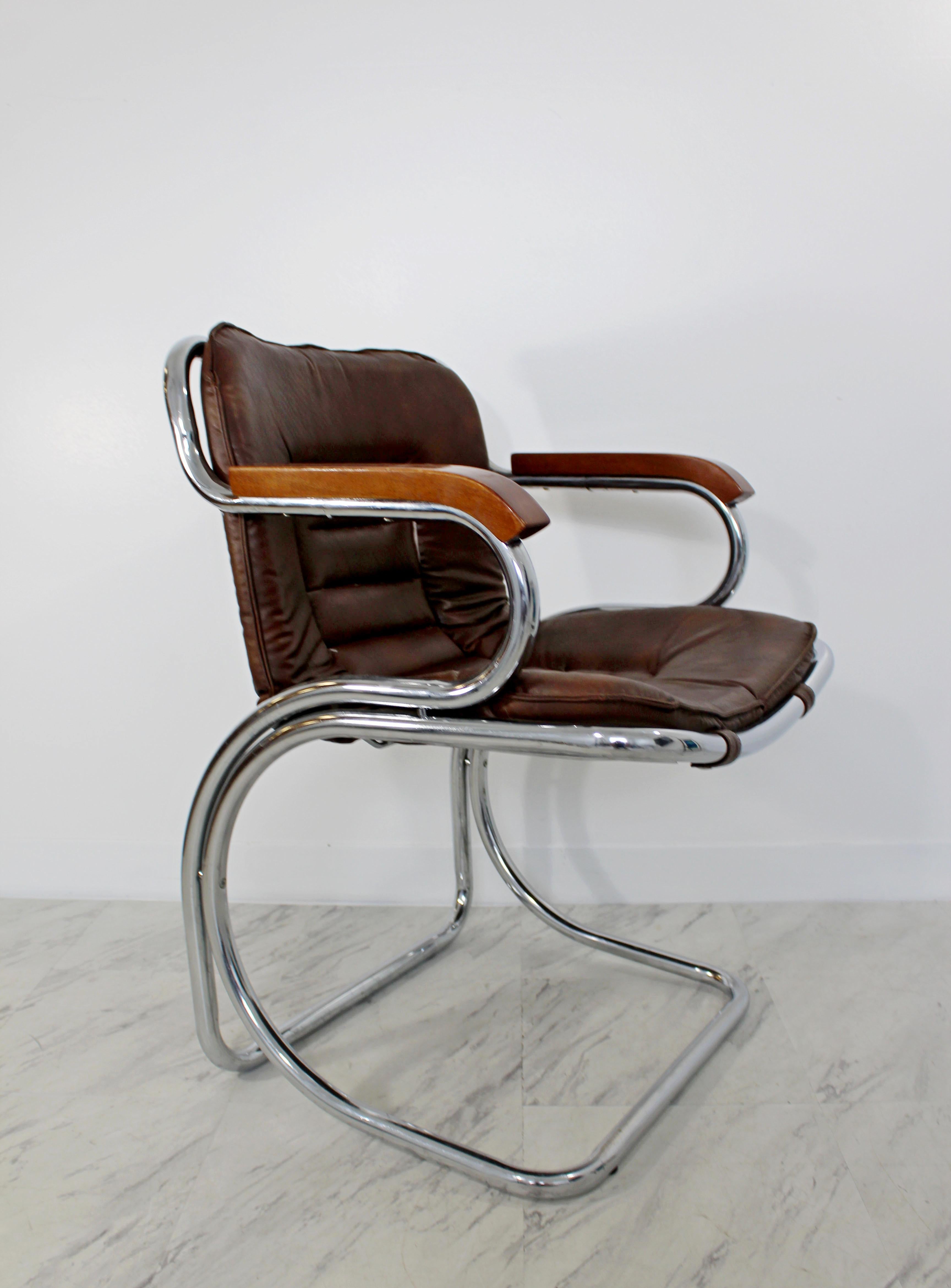 Mid-Century Modern Rinaldi Tubular Chrome Base Dinette Table & Four Chairs 4