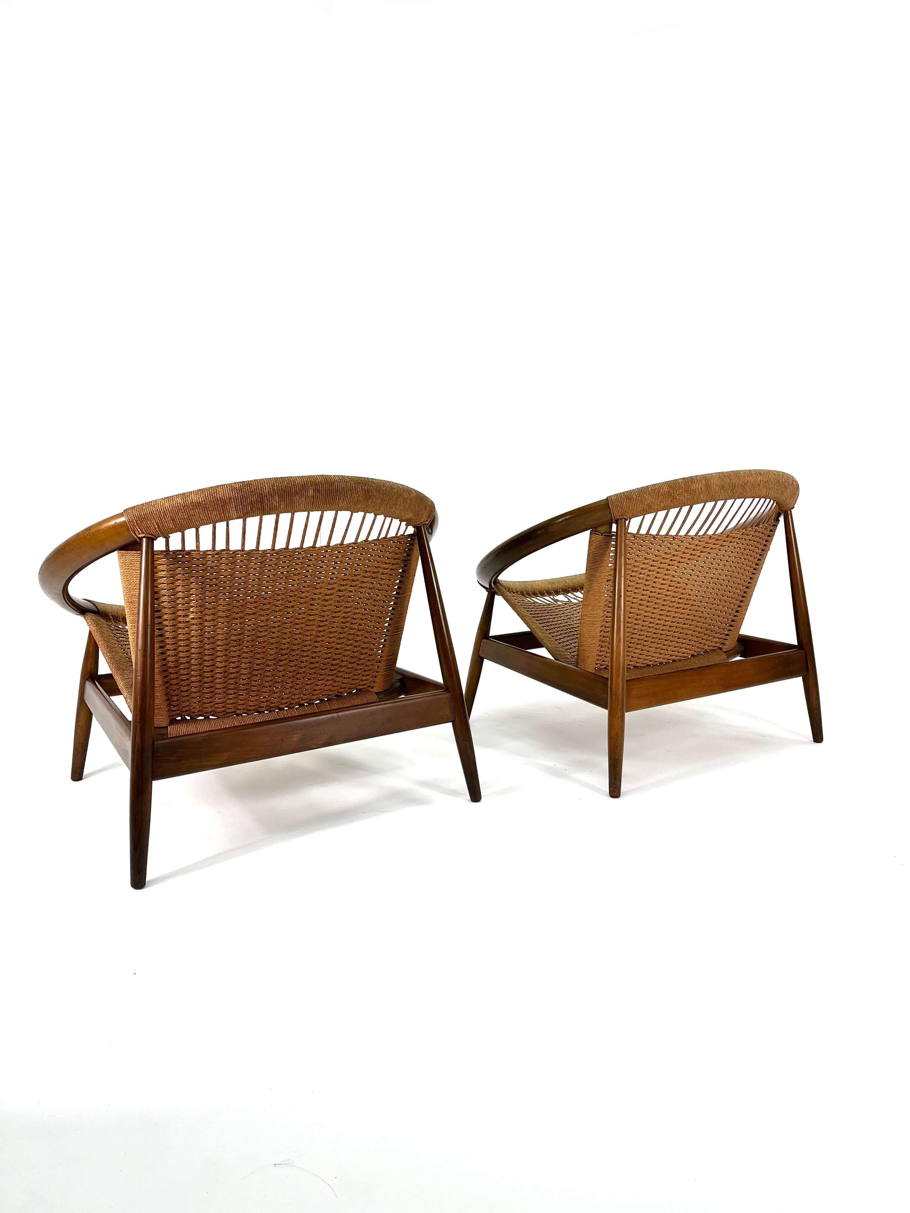 Corde Mid-Century Modern Ringstol Lounge Chair by Illum Wikkelsø en vente